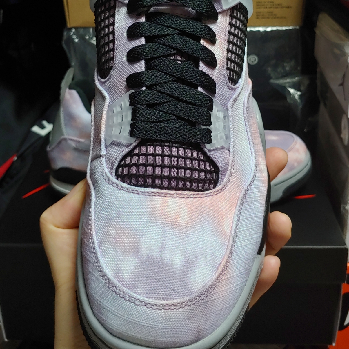 Jordan 4 Retro SE Amethyst Wave 착용 스타일 - 2