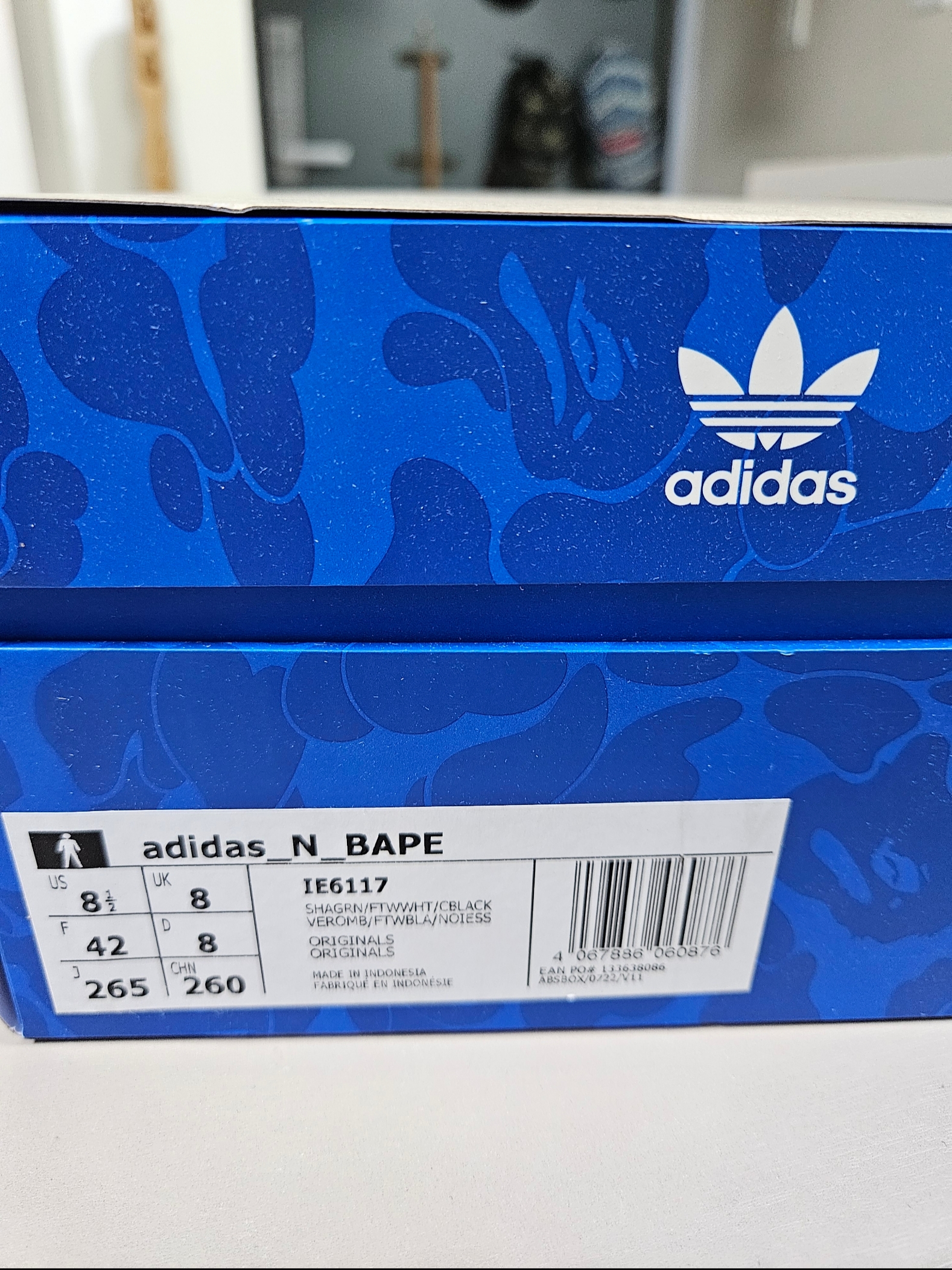 Adidas x BAPE Lawsuit Shadow Green Cloud White 착용 스타일 - 9
