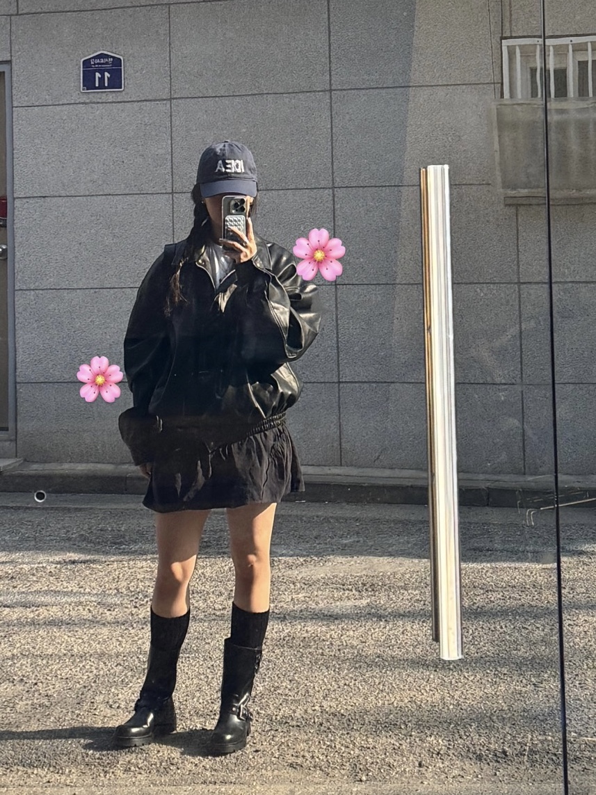 IDEA Homemade Logo Hat Navy 착용 스타일