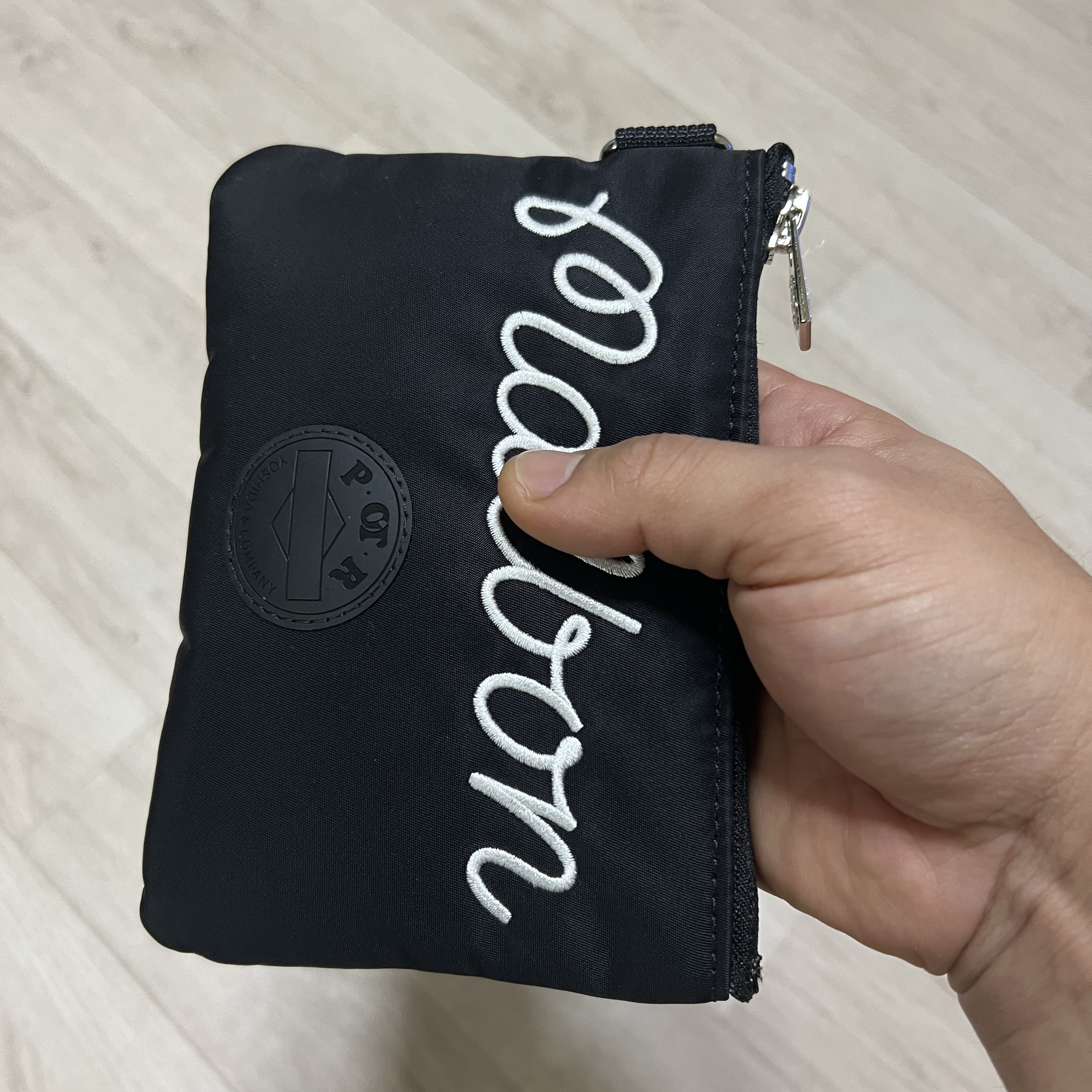 Malbon Golf x Porter POTR Utility Pouch Black 착용 스타일 - 2