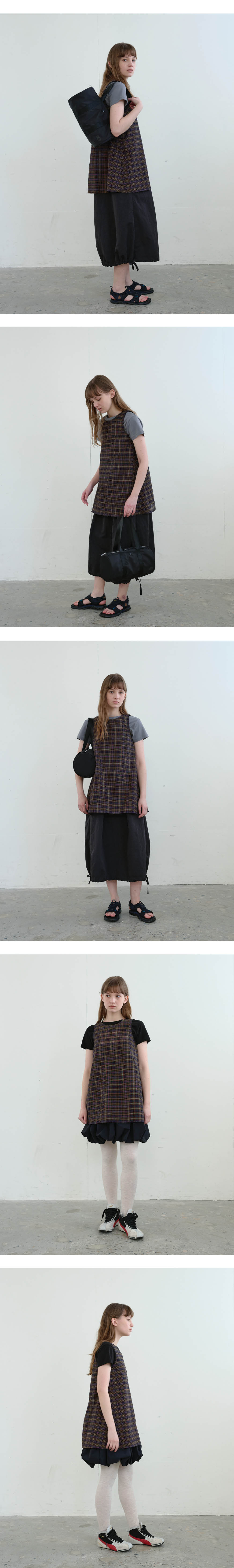 Enzo Blues Sheer Checked Sleeveless Top Navy 상세 이미지 2