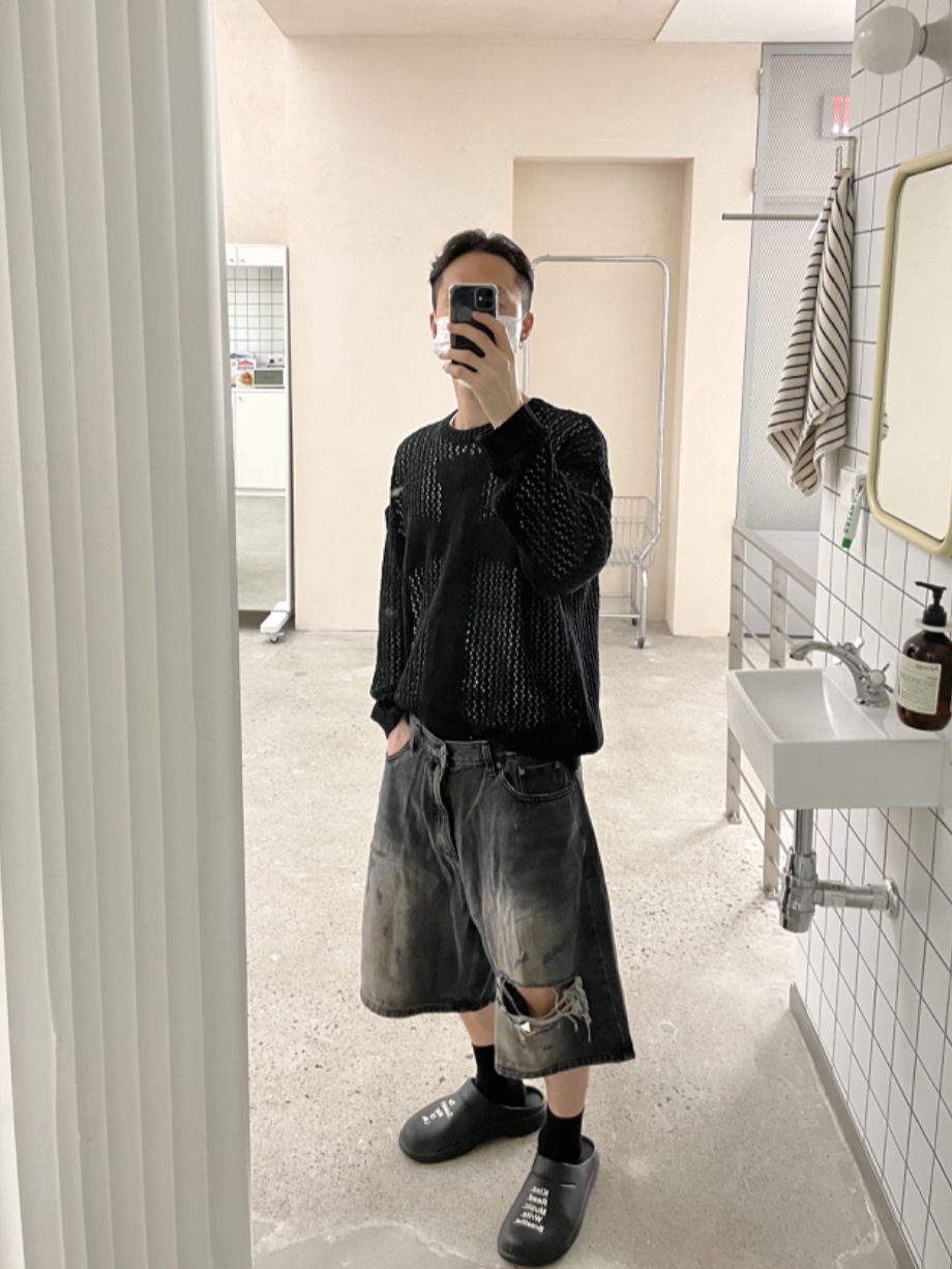Oofos x Takahiromiyashita The Soloist The Soloist's Way Of Life Clog Black White 착용 스타일