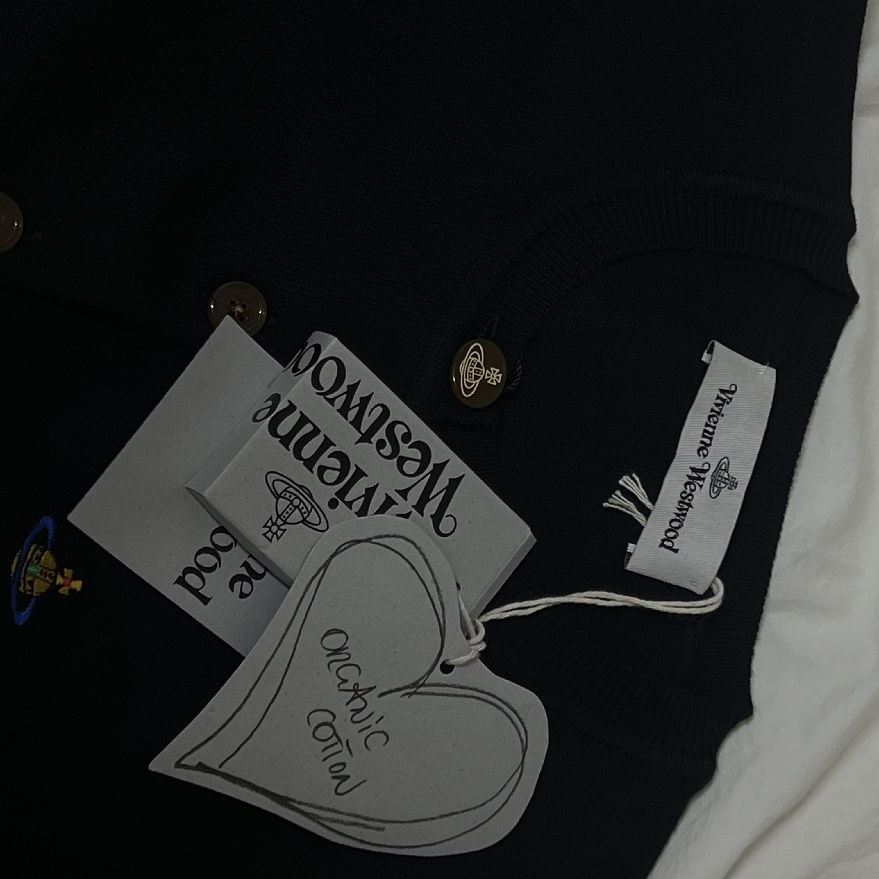 (W) Vivienne Westwood Bea Cardigan Black 착용 스타일