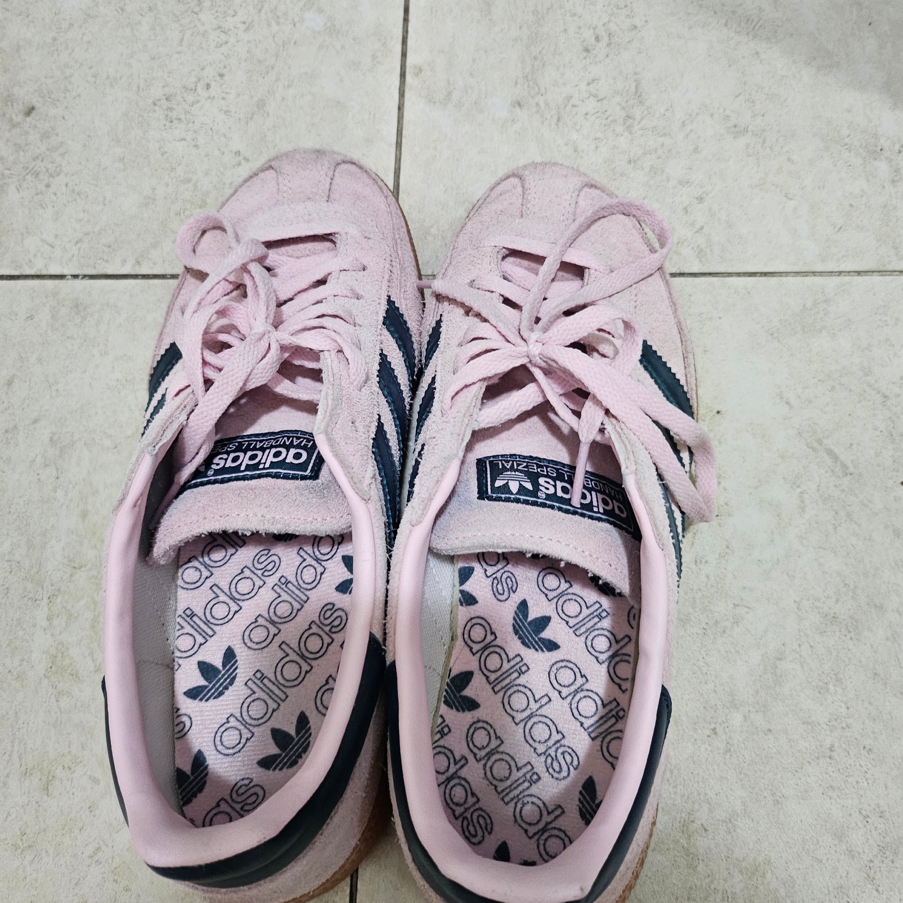 (W) Adidas Spezial Handball Clear Pink 착용 스타일 - 2