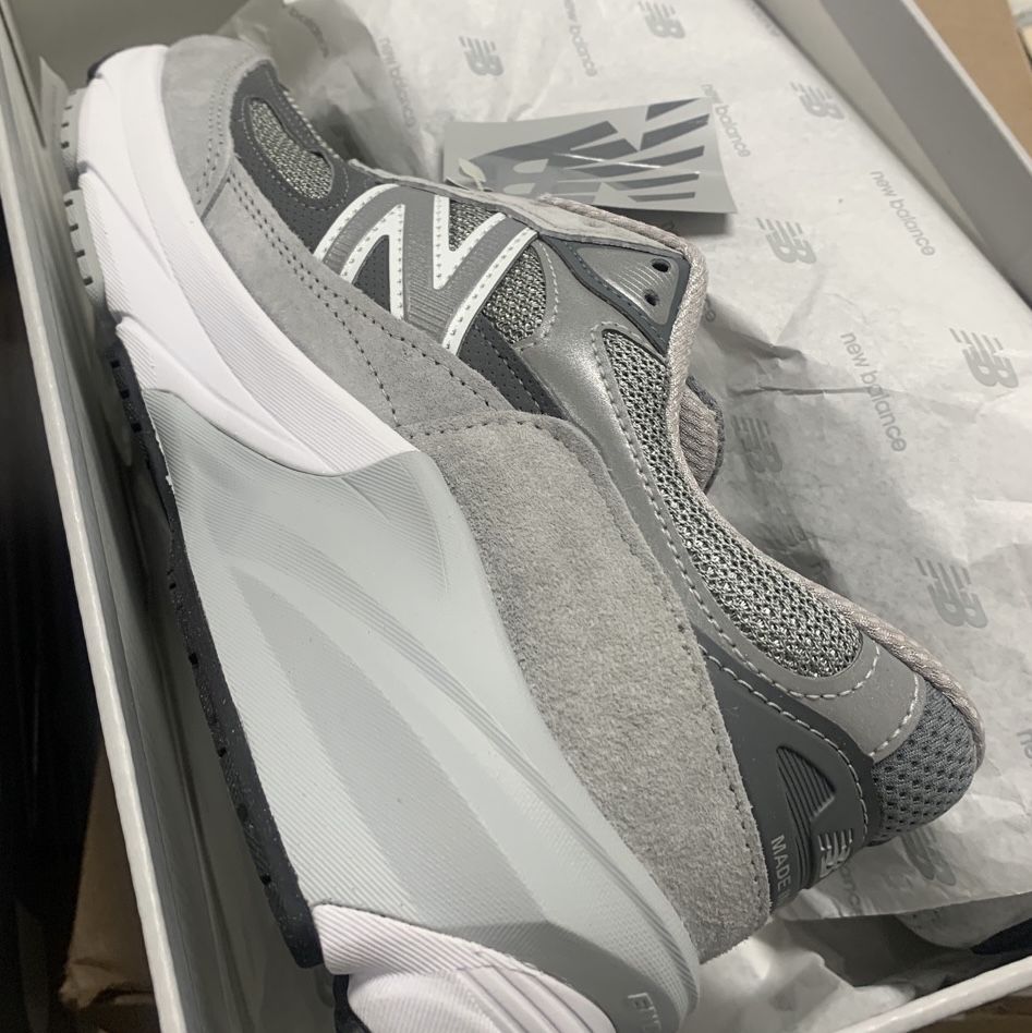 (W) New Balance 990v6 Made in USA Grey - B Standard 착용 스타일
