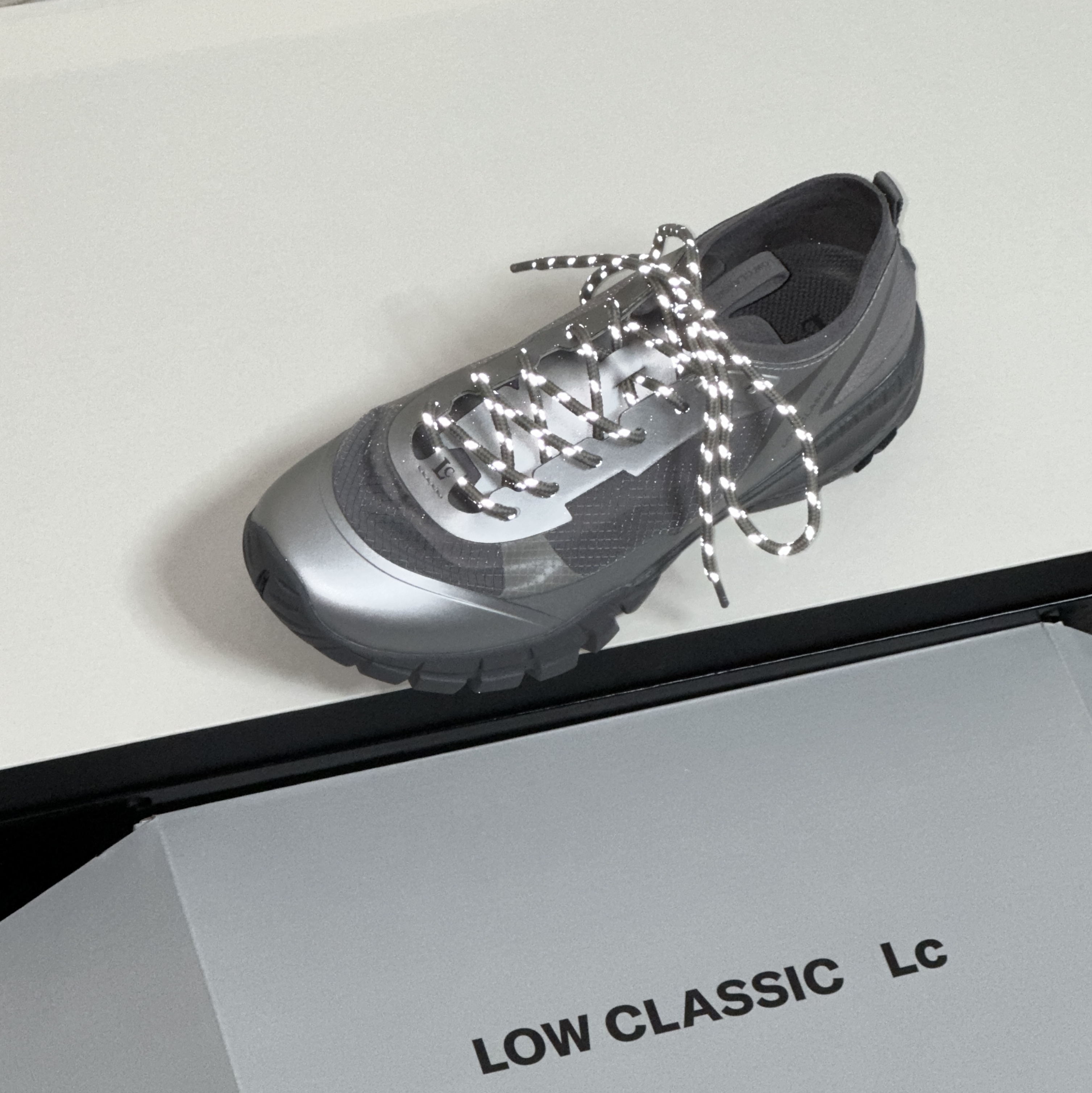 Low Classic T-1 Lc Vibram Sneakers Black, Low Classic T-1 Lc Vibram Sneakers Silver 착용 스타일 - 6