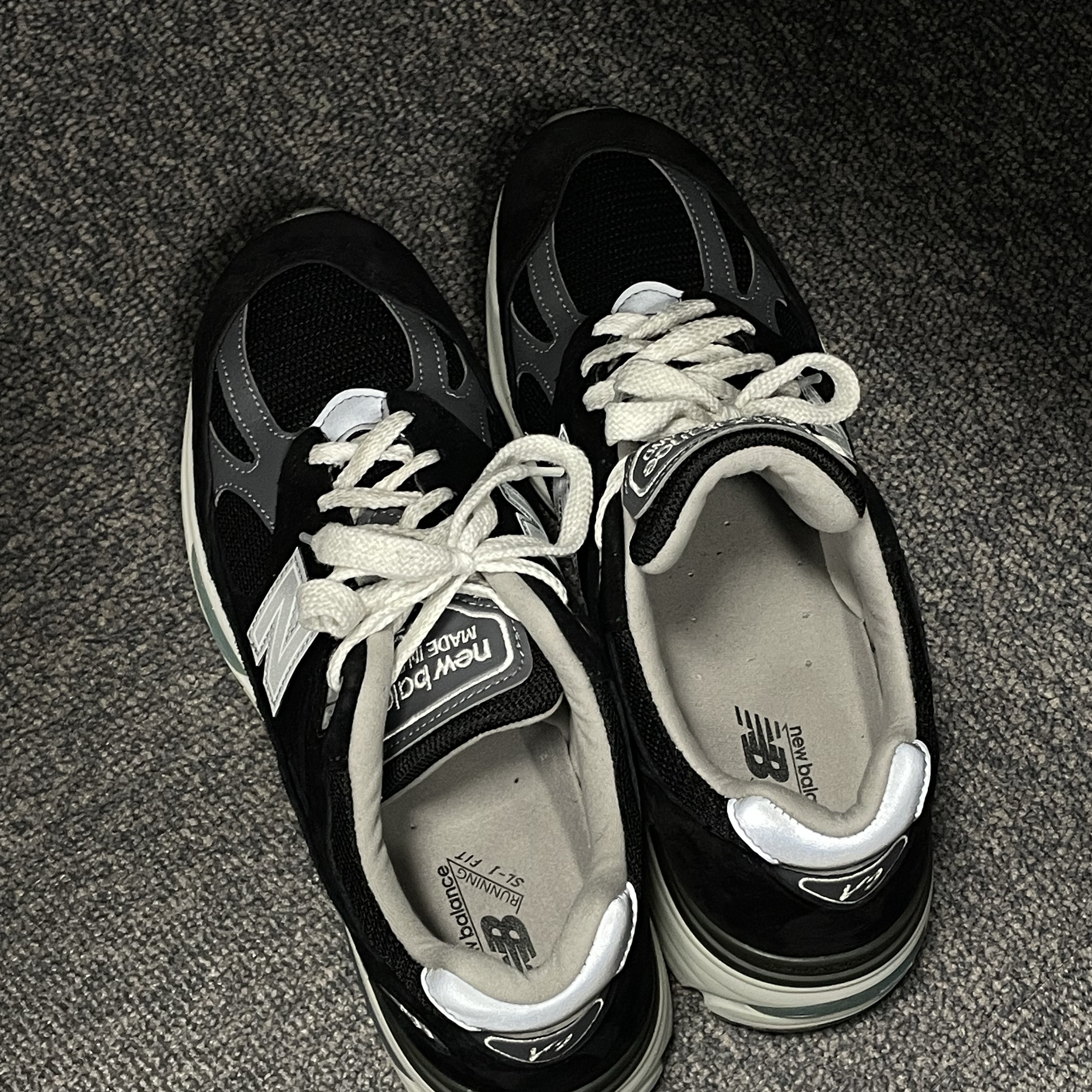 New Balance 991v2 Made in UK Black 착용 스타일