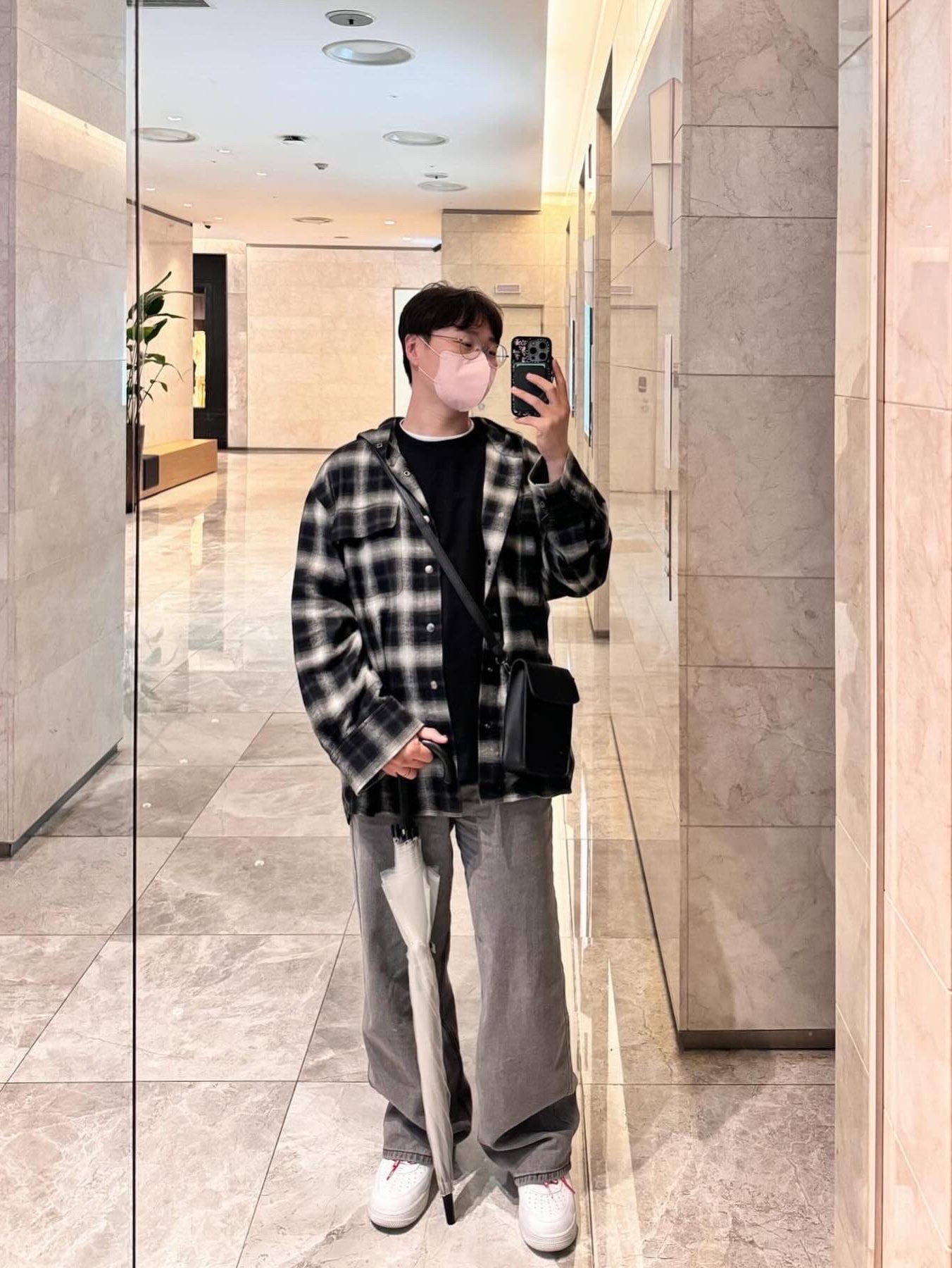 Wooyoungmi Hooded Check Shirt Black - 24SS, Nike x Supreme Air Force 1 Low White 착용 스타일 - 3