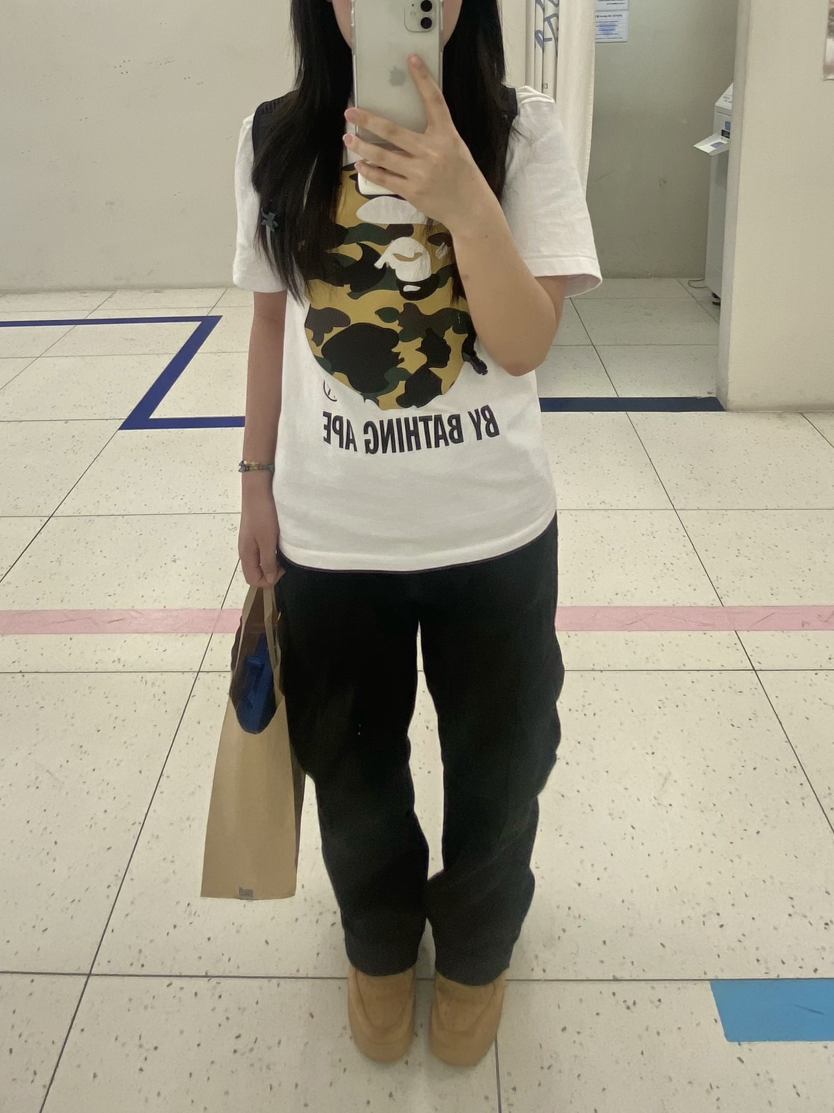 BAPE 1st Camo By Bathing Ape T-Shirt White Yellow, Nike Air Force 1 '07 WB Flax 착용 스타일