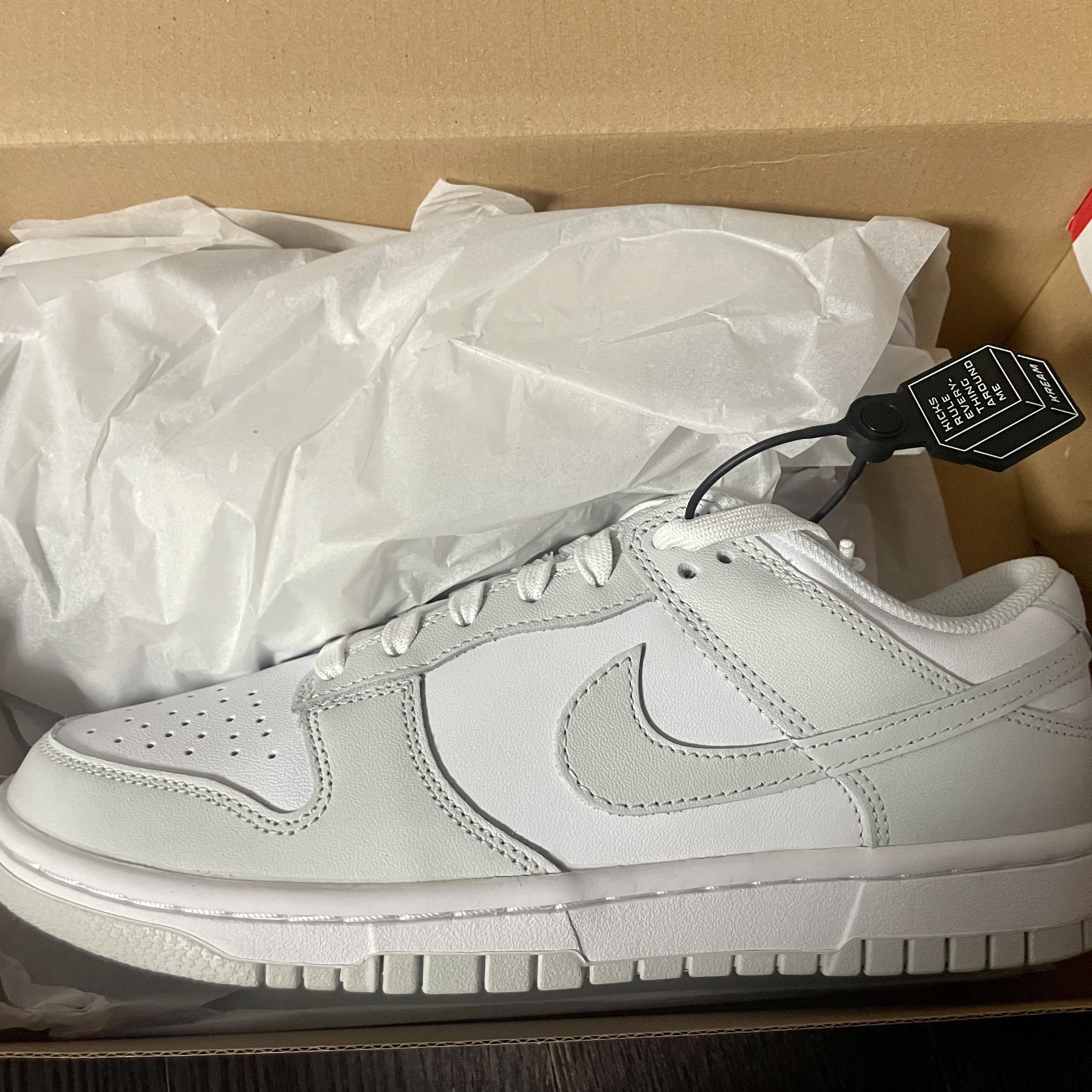 (W) Nike Dunk Low Photon Dust 착용 스타일 - 2