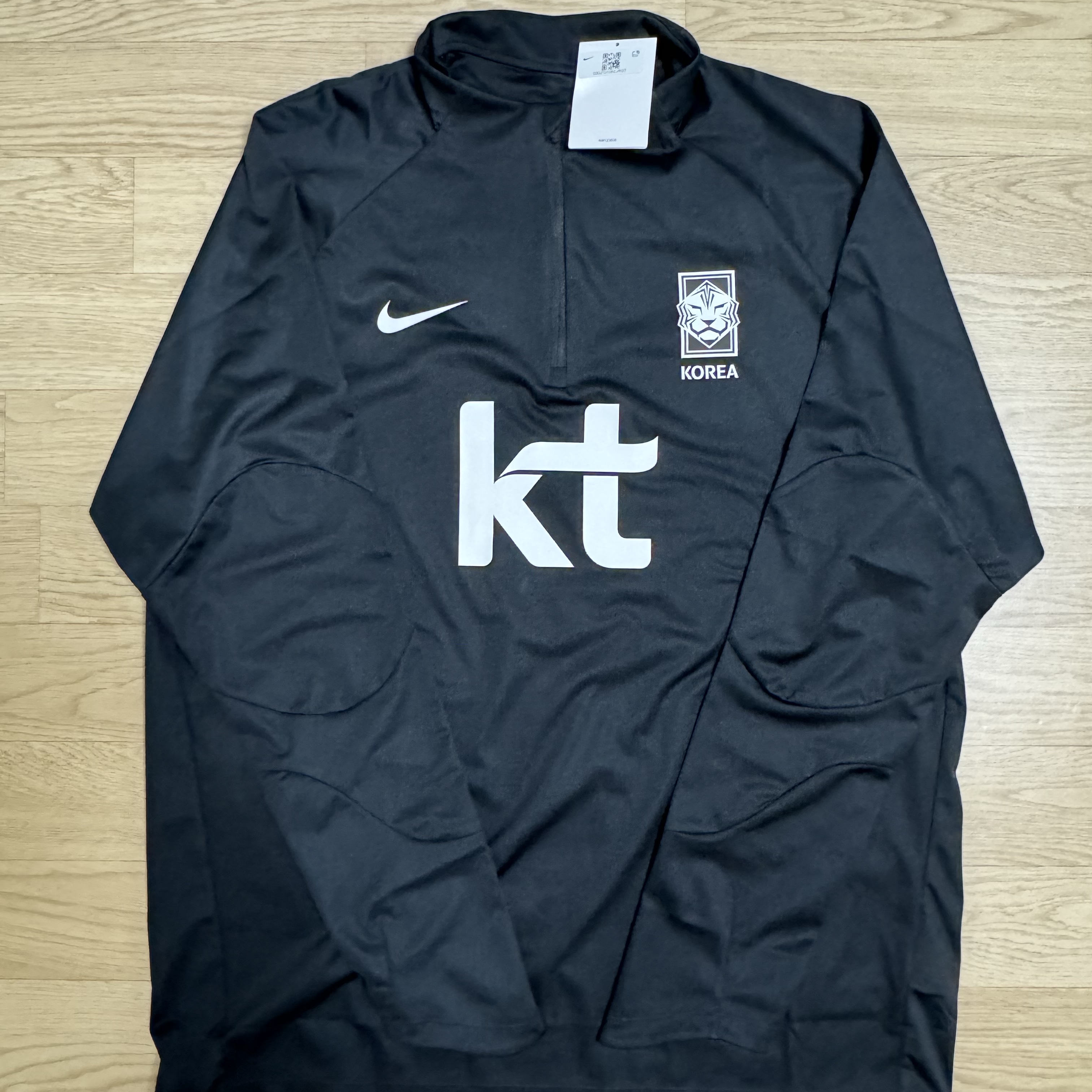 Nike Korea Strike Winter Warrior Soccer Drill Top Black 착용 스타일