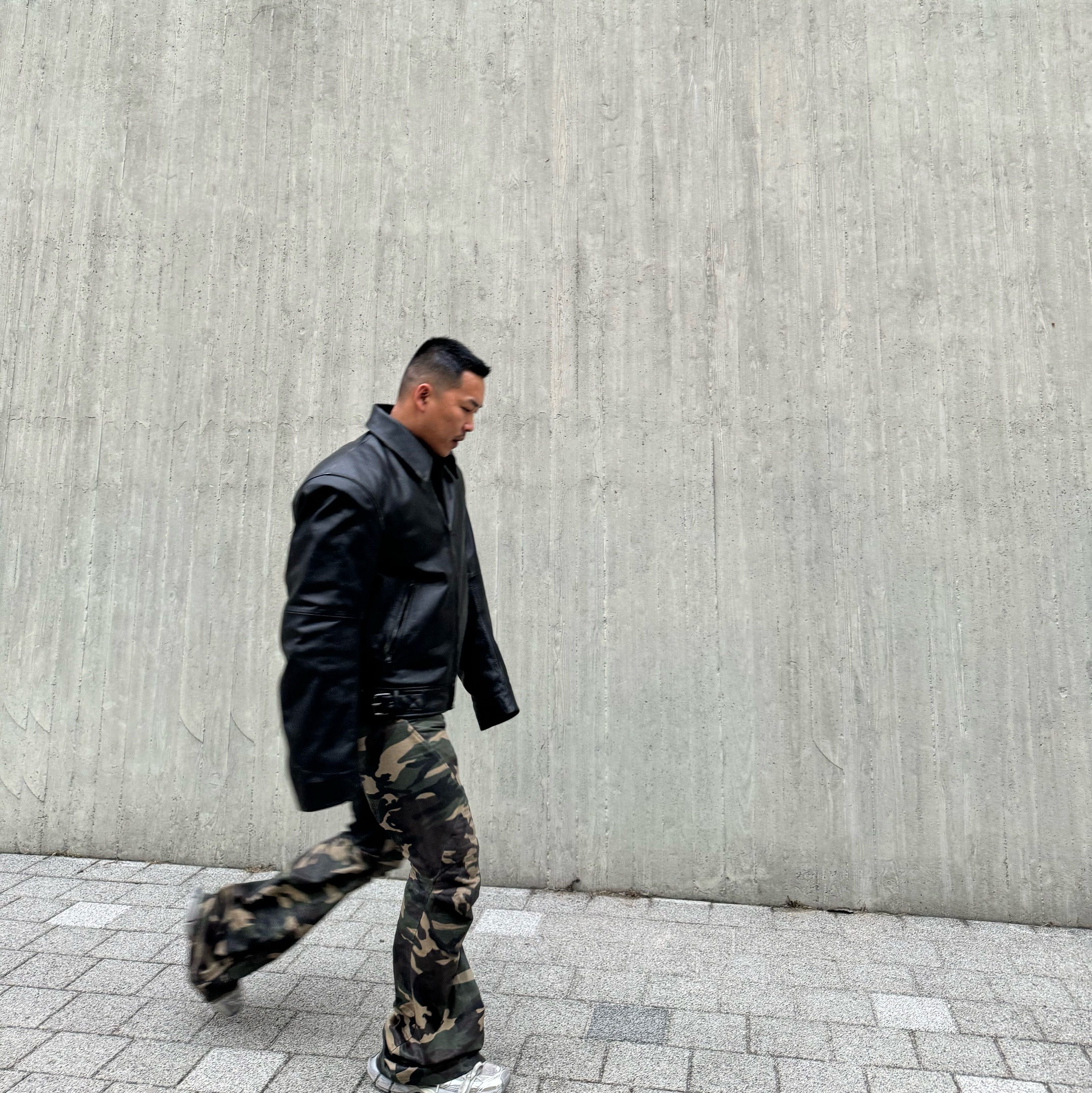 Project G/R Coated Biker Armoured Flare Pants Camo, Project G/R Biker's Leather Jacket Black 착용 스타일