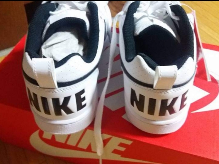 (GS) Nike Court Borough Low 2 White Black 착용 스타일