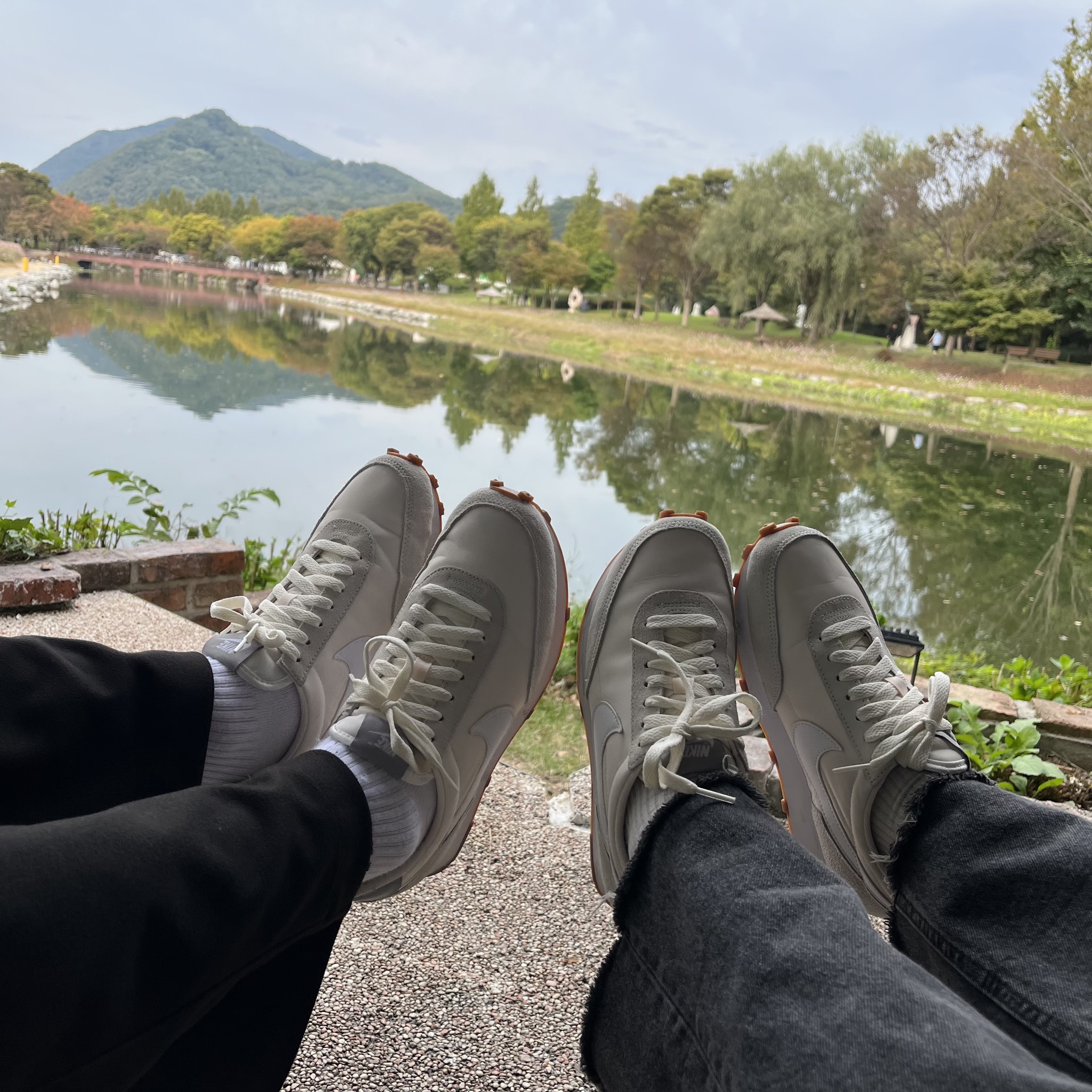 (W) Nike Daybreak Summit White 착용 스타일 - 2
