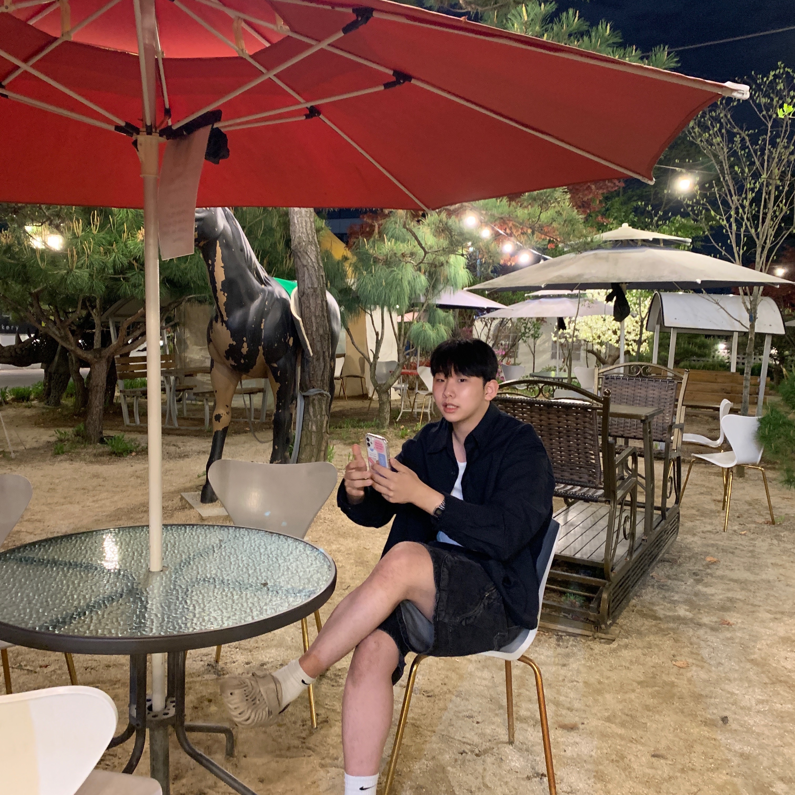 Crocs x Salehe Bembury Pollex Clog Horchata 착용 스타일 - 1