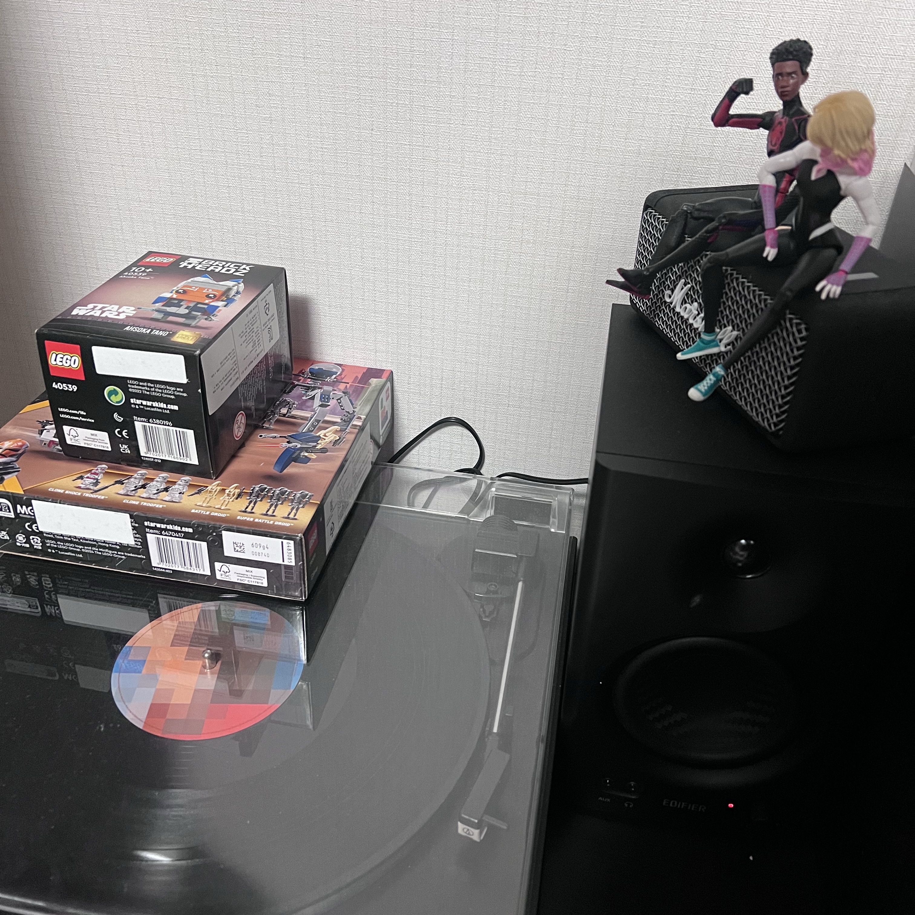 Kanye West My Beautiful Dark Twisted Fantasy LP Black (3LP), Lego Brickheadz Ahsoka Tano 착용 스타일