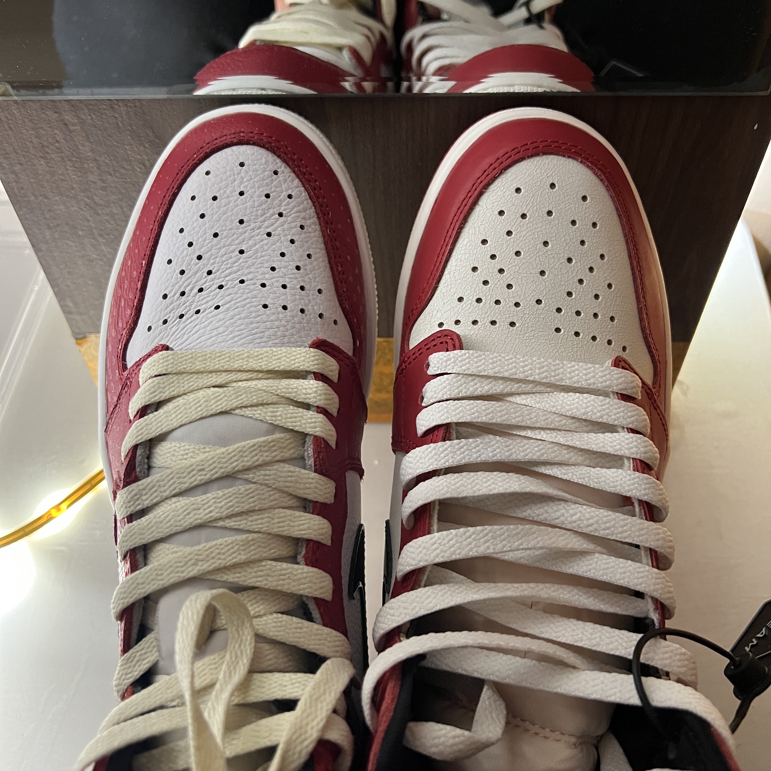 Jordan 1 Retro High Spider-Man Origin Story, Jordan 1 Retro High OG Chicago 2022 착용 스타일 - 2
