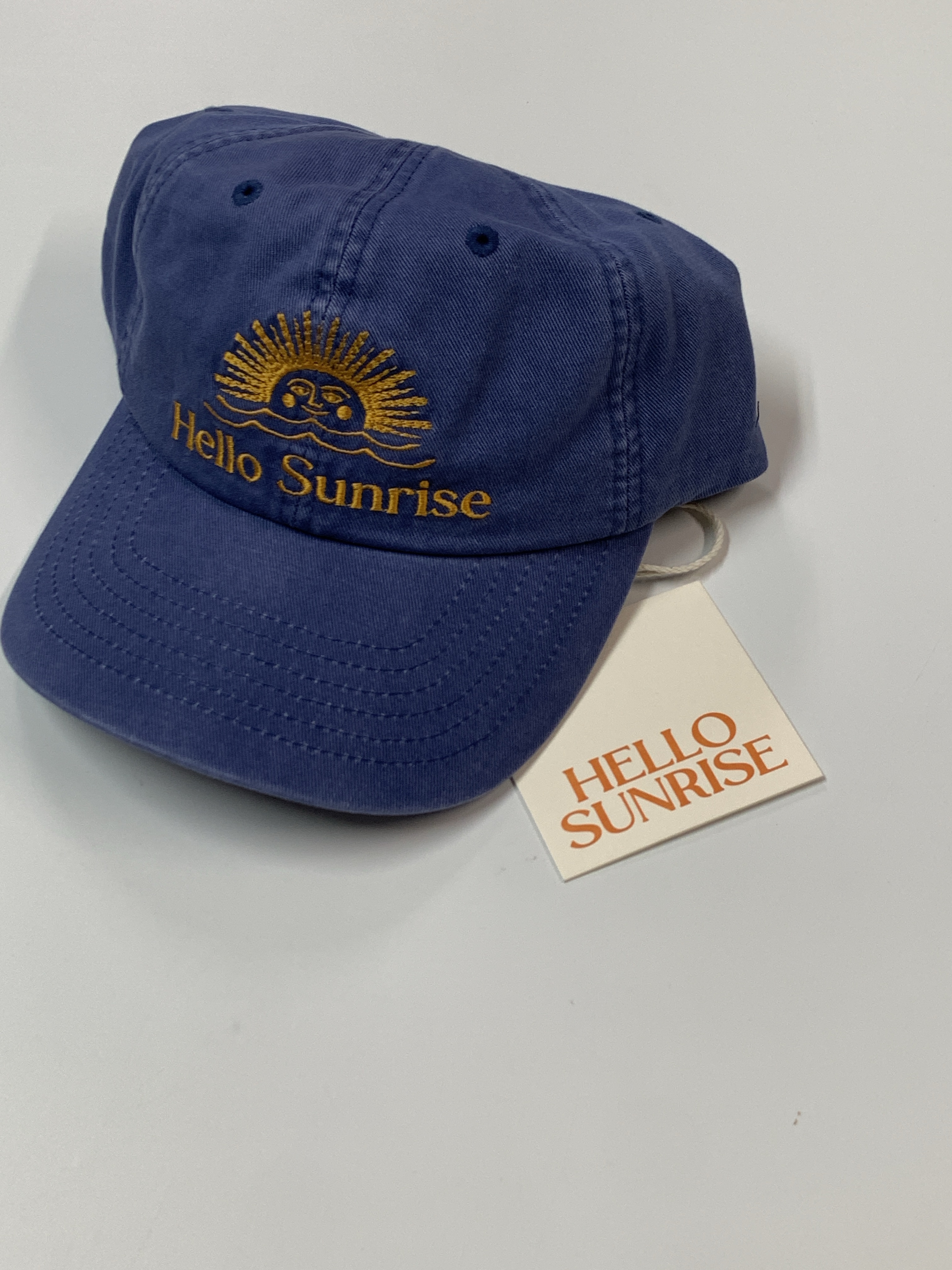 Hello Sunrise Washed OG Logo 6panel Cap Ocean Blue 착용 스타일