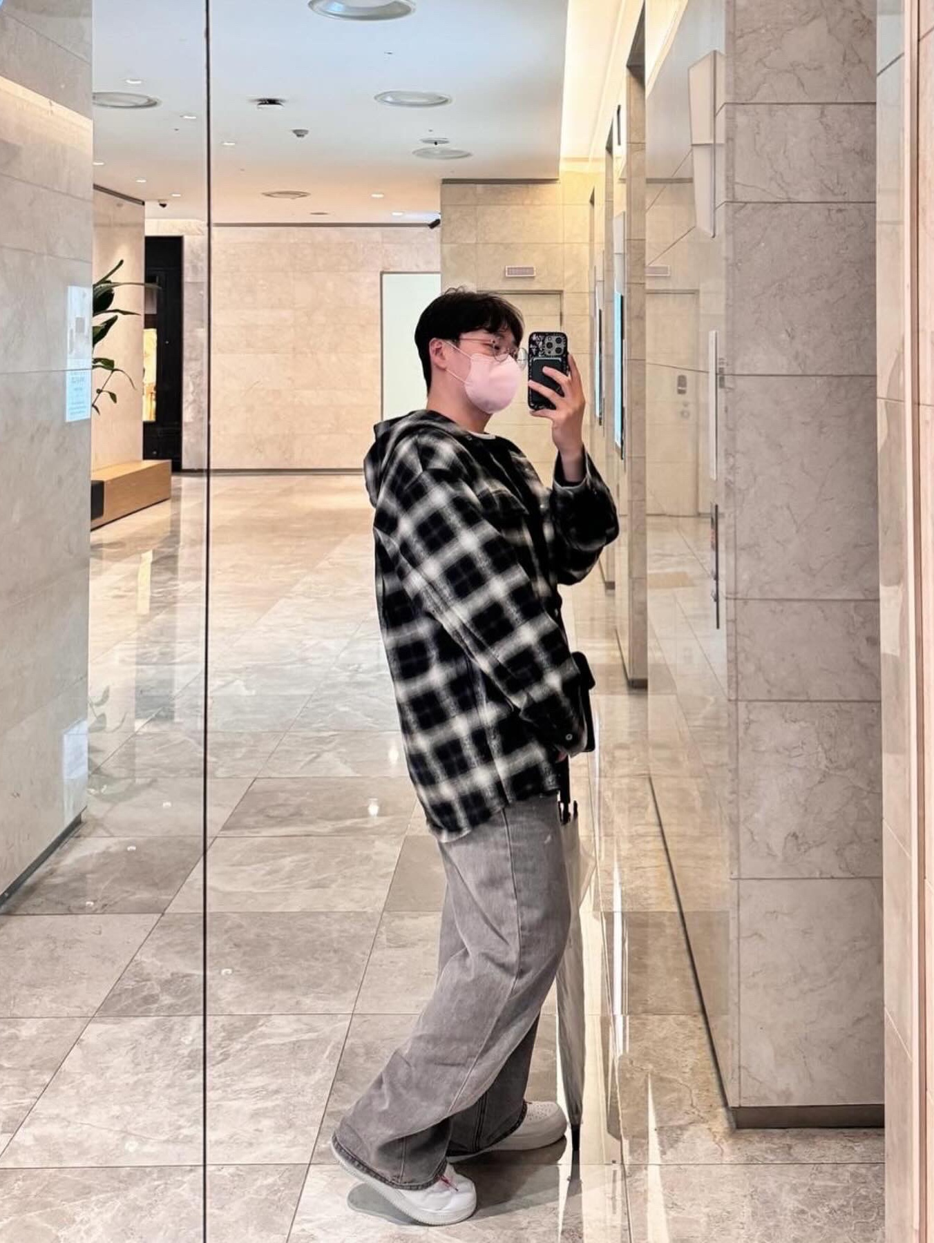 Wooyoungmi Hooded Check Shirt Black - 24SS, Nike x Supreme Air Force 1 Low White 착용 스타일 - 2