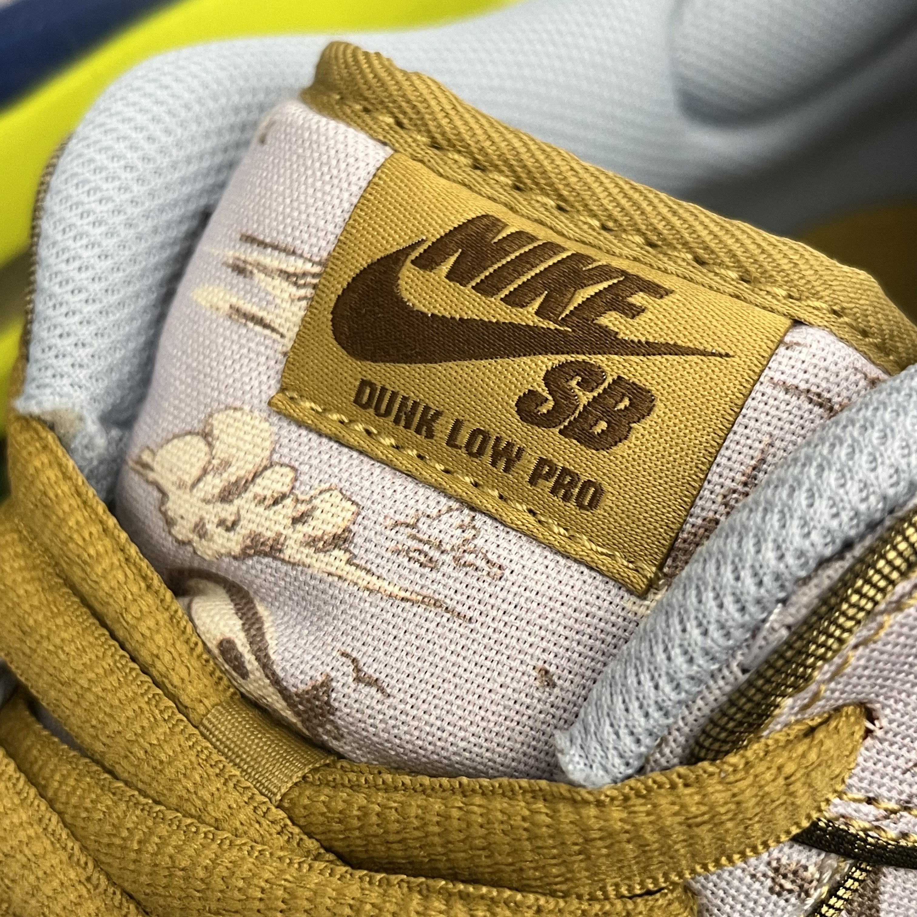Nike SB Dunk Low Pro Premium Toile 착용 스타일 - 1