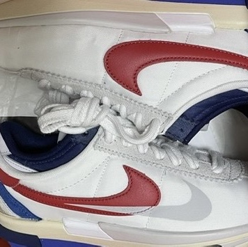 Nike x Sacai Zoom Cortez SP White and University Red 착용 스타일