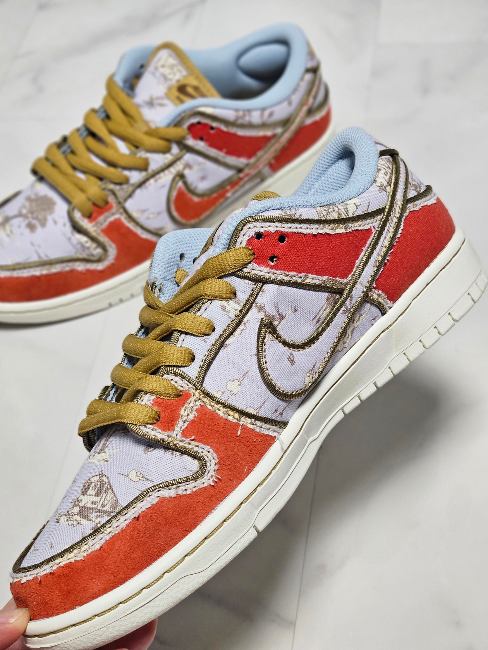 Nike SB Dunk Low Pro Premium Toile 착용 스타일 - 2