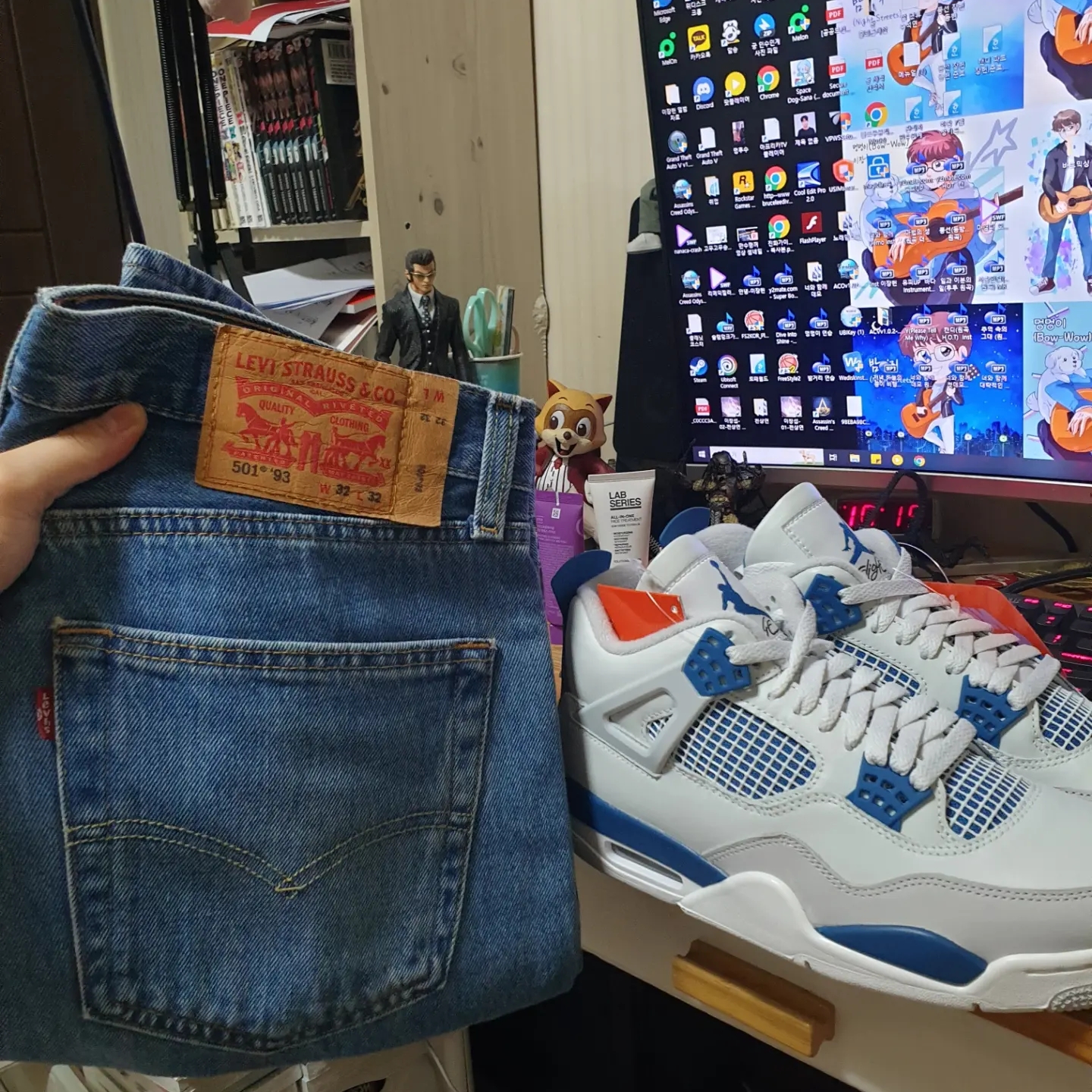 Jordan 4 Retro Industrial Blue, Jordan 4 x Nike SB Retro SP Pine Green 착용 스타일 - 1