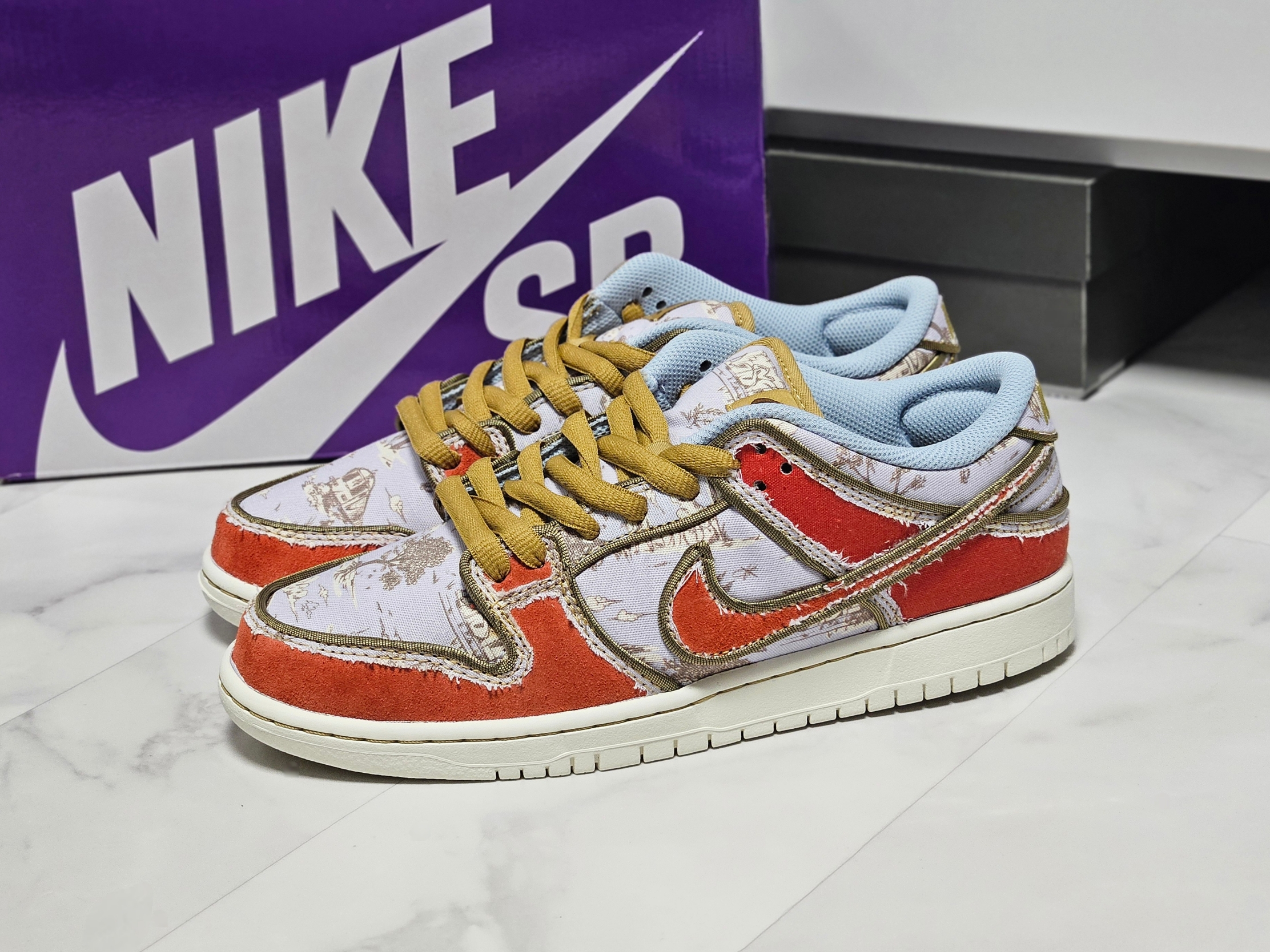 Nike SB Dunk Low Pro Premium Toile 착용 스타일 - 4