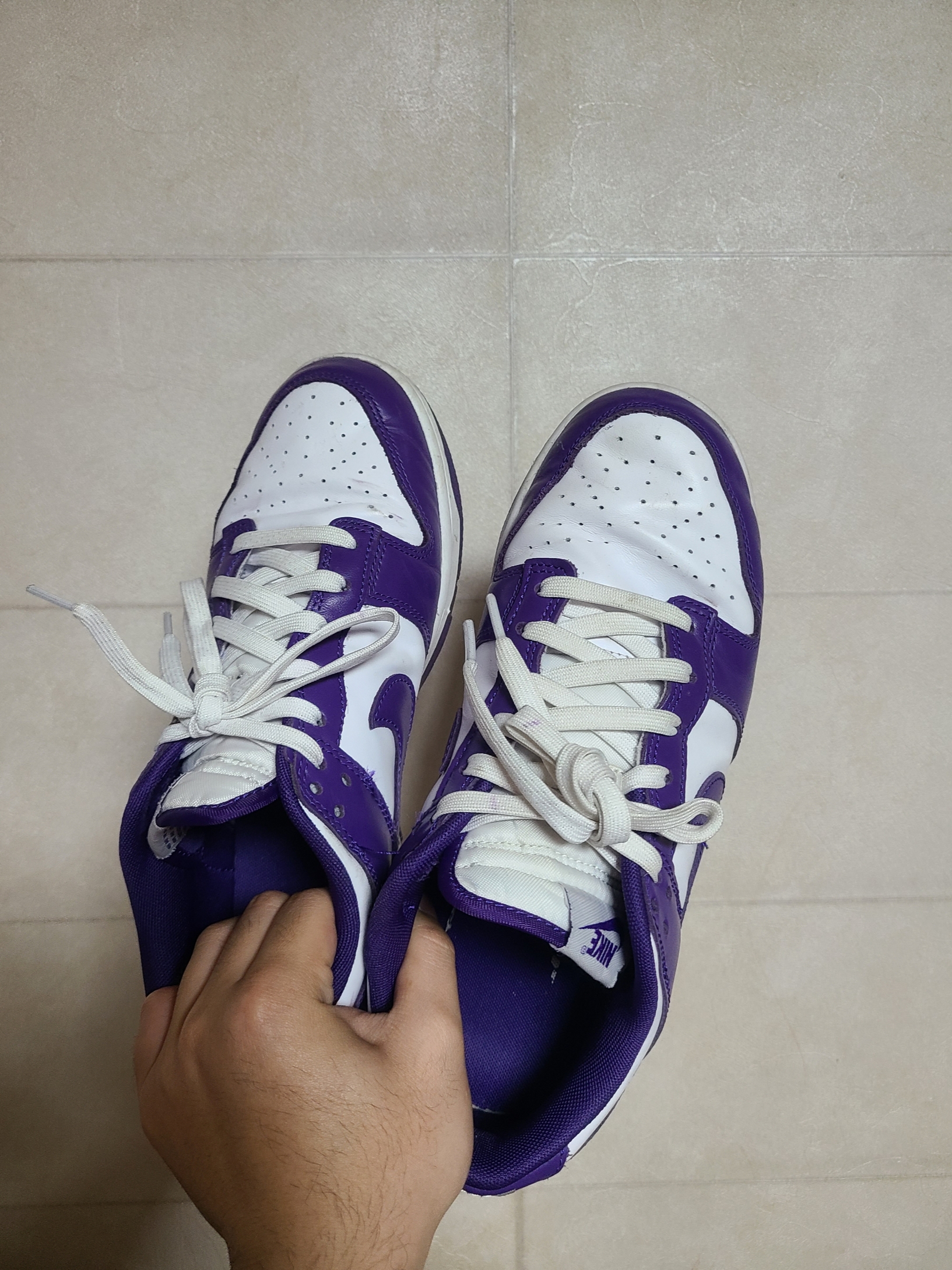 Nike Dunk Low Retro Championship Court Purple 착용 스타일 - 1