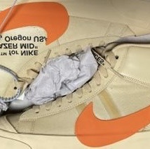 Nike x Off-White Blazer Mid Off-White All Hallow's Eve 착용 스타일