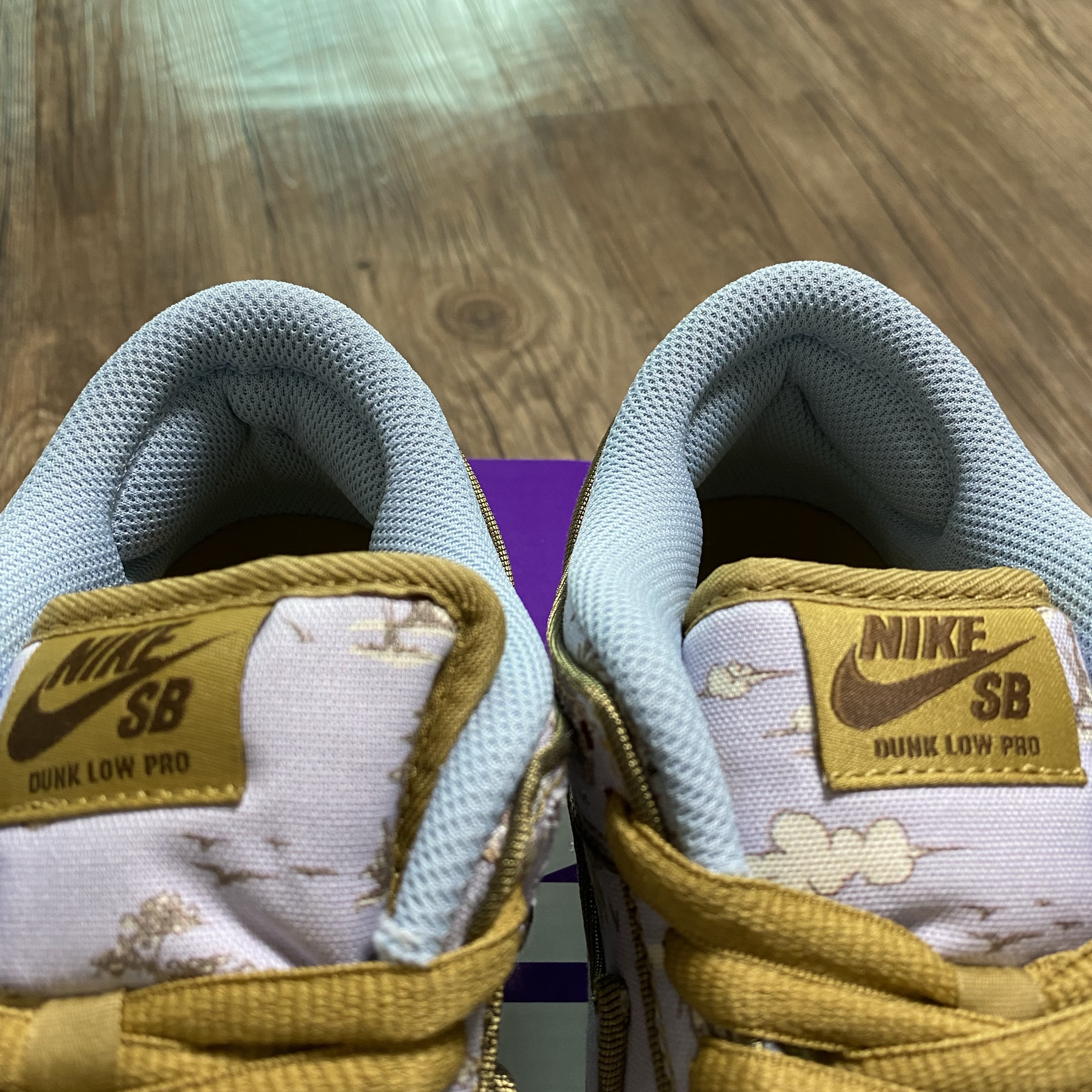 Nike SB Dunk Low Pro Premium Toile 착용 스타일 - 5