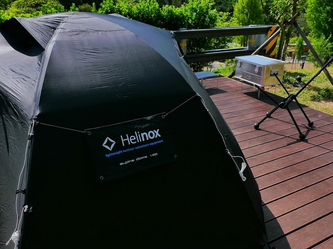 Helinox Alpine Dome 1.5p Black, Snow Peak Takibi My Table 착용 스타일 - 1