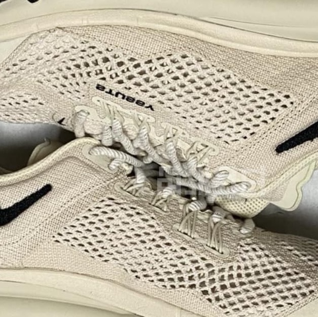 Nike x Stussy Air Max 2013 Fossil 착용 스타일
