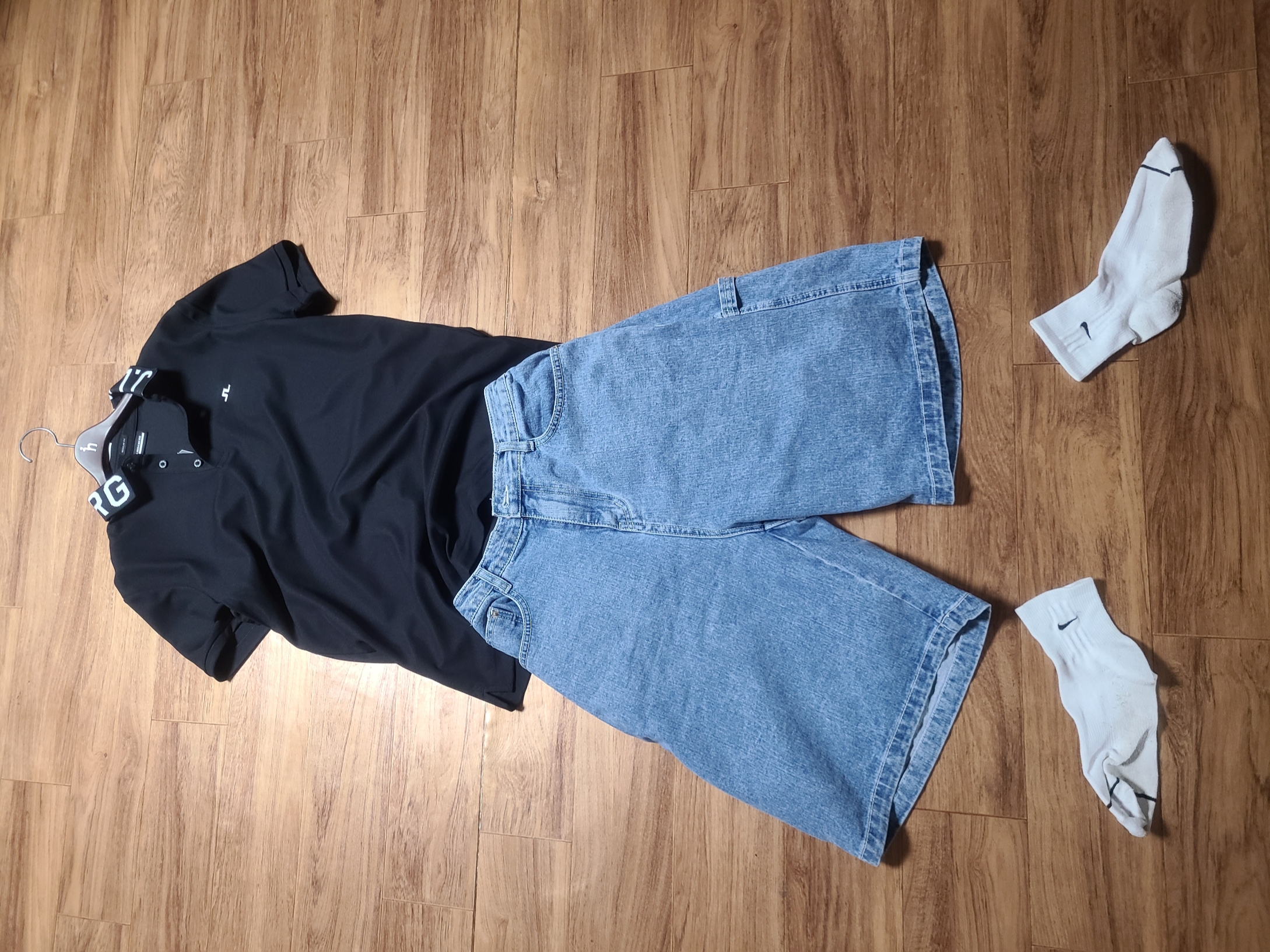 J.Lindeberg Gus Regular Polo Black 착용 스타일