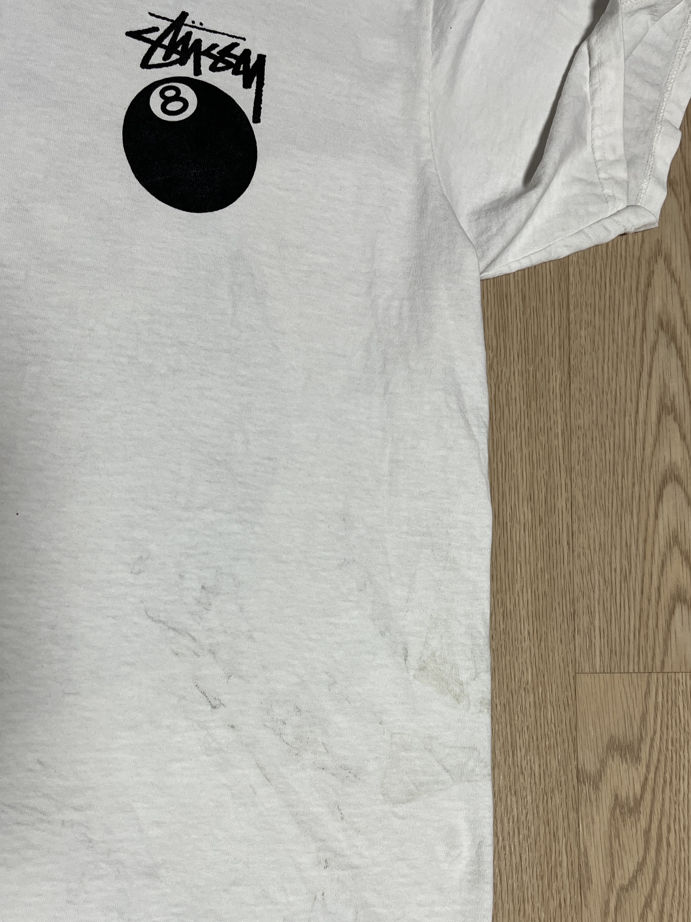 Stussy 8 Ball Pigment Dyed T-Shirt Natural 착용 스타일 - 1