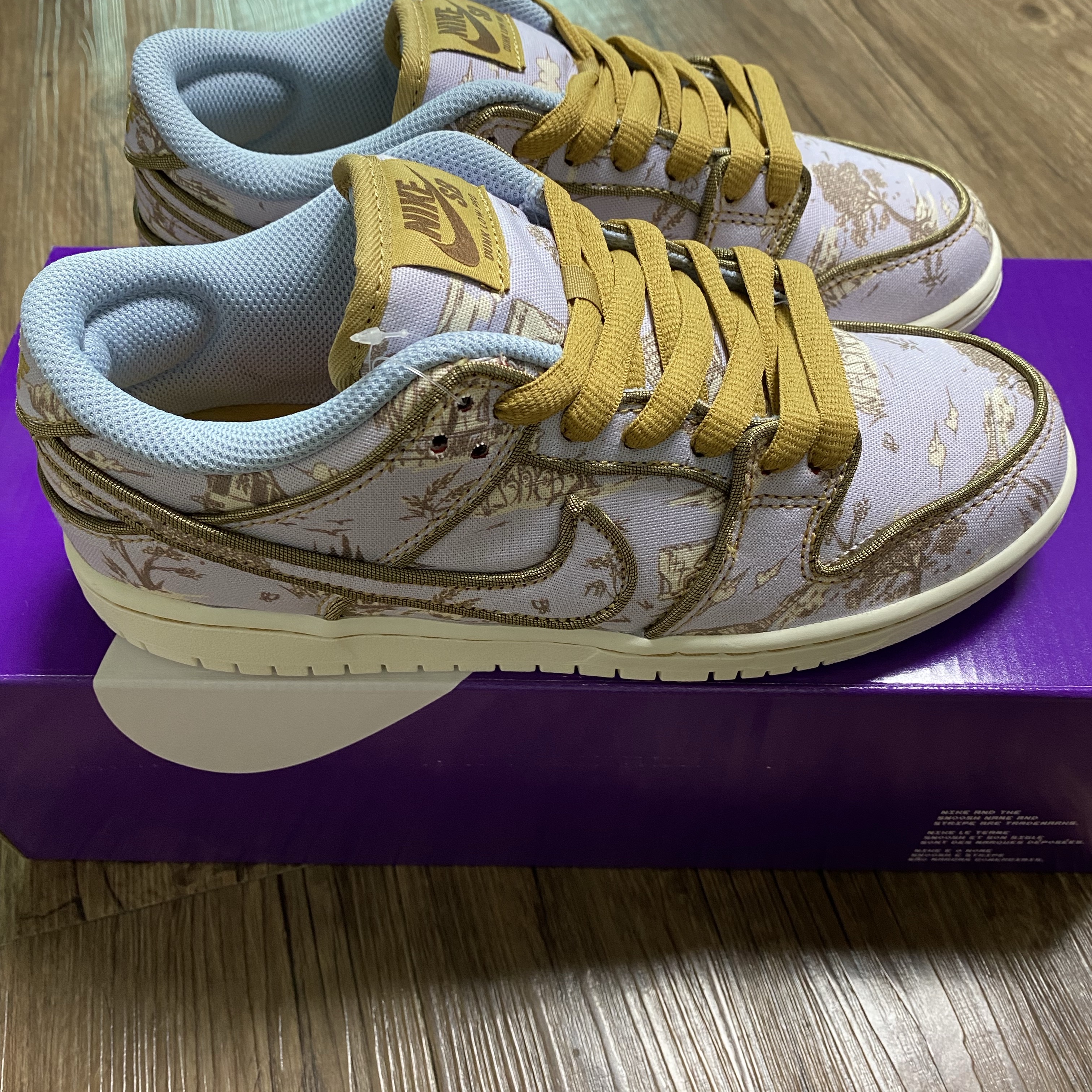 Nike SB Dunk Low Pro Premium Toile 착용 스타일 - 6