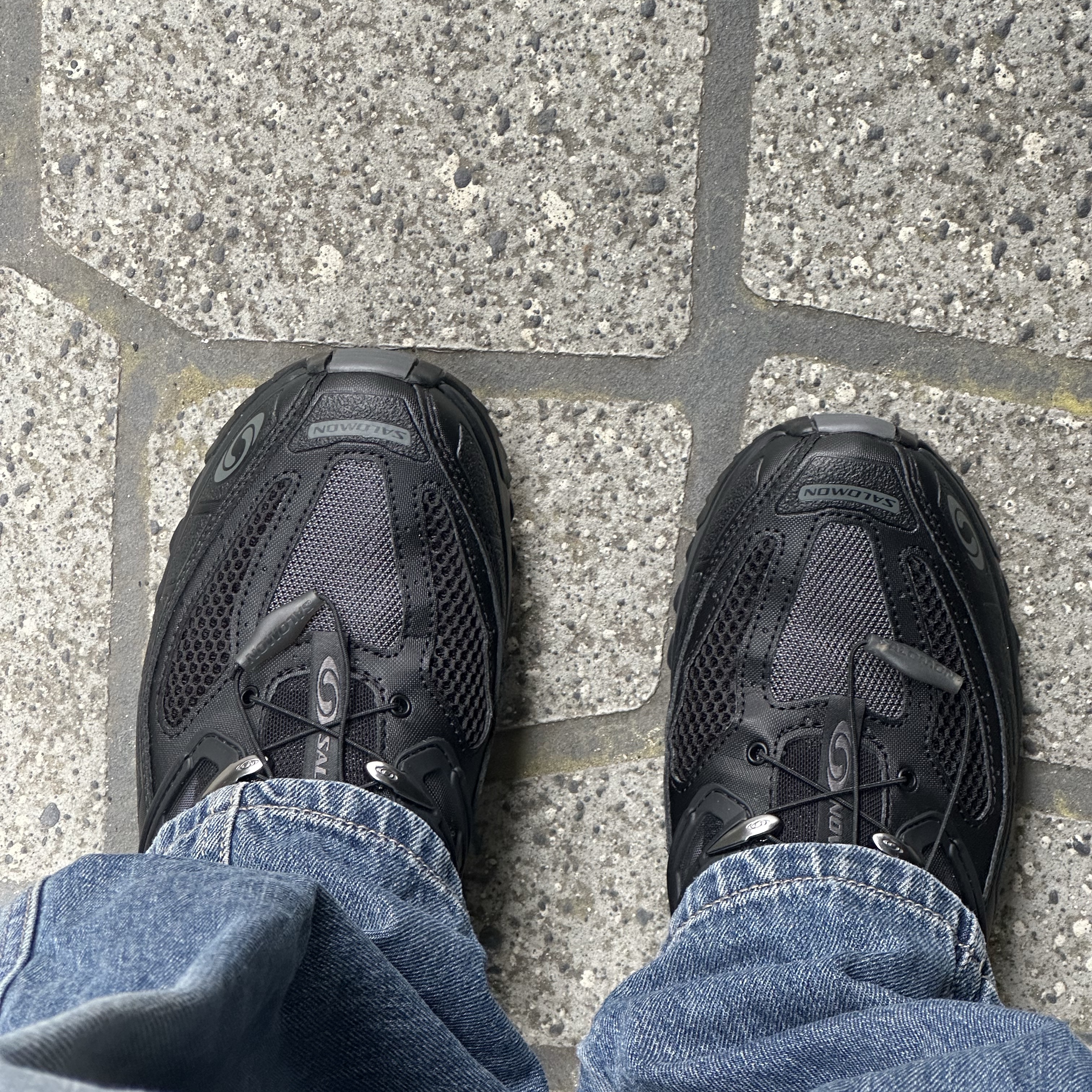 Salomon ACS Pro Black 착용 스타일