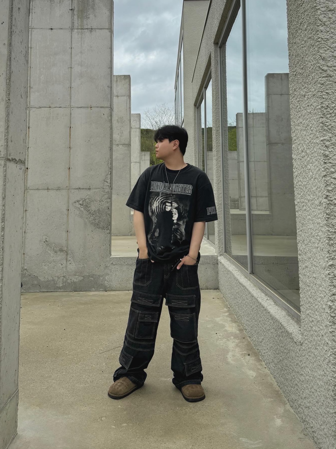Kinchi x Yiyae Bone Mule Camel, Project G/R Mind Slaughter Vintage Washeed T-Shirt Black 착용 스타일 - 1