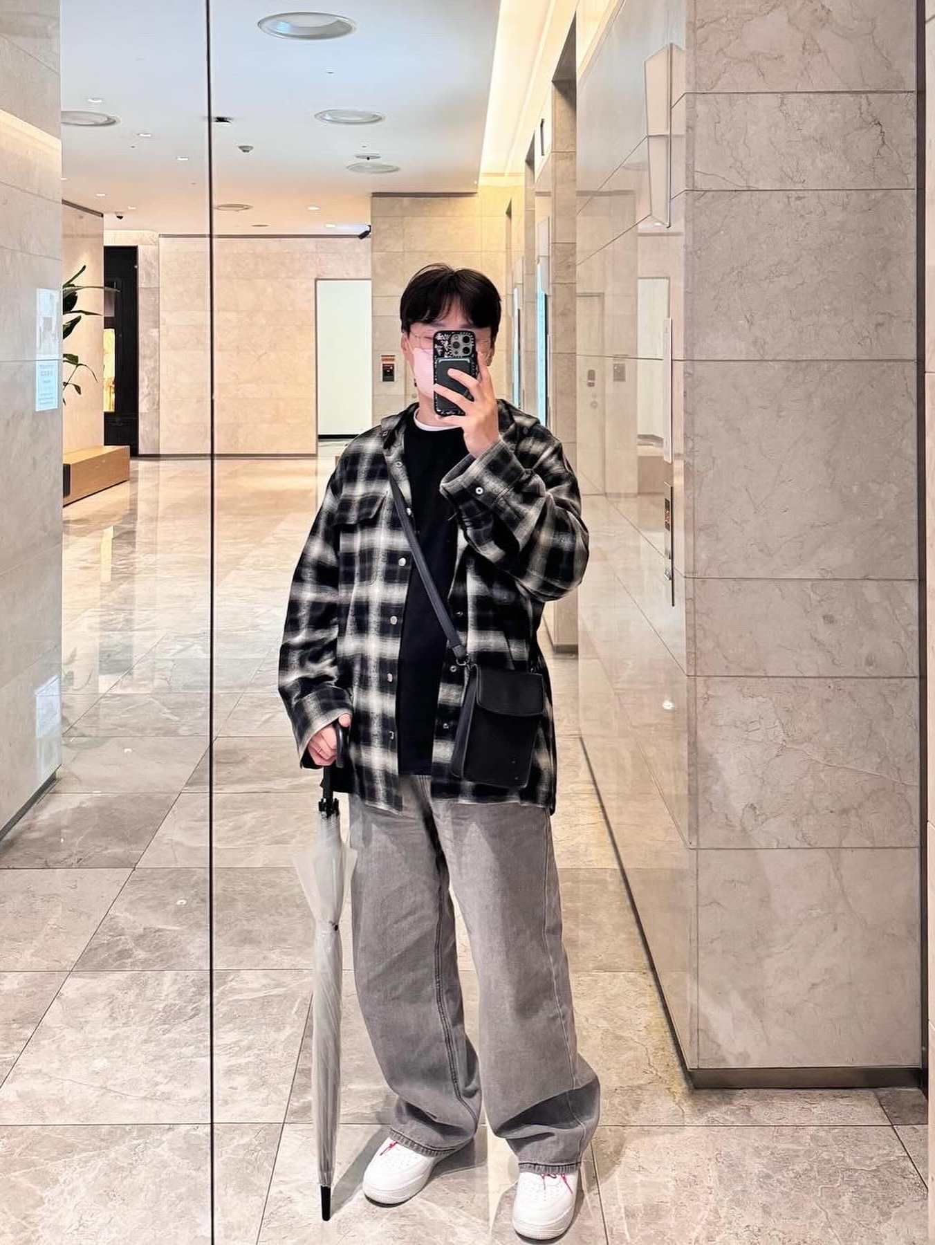 Wooyoungmi Hooded Check Shirt Black - 24SS, Nike x Supreme Air Force 1 Low White 착용 스타일 - 1