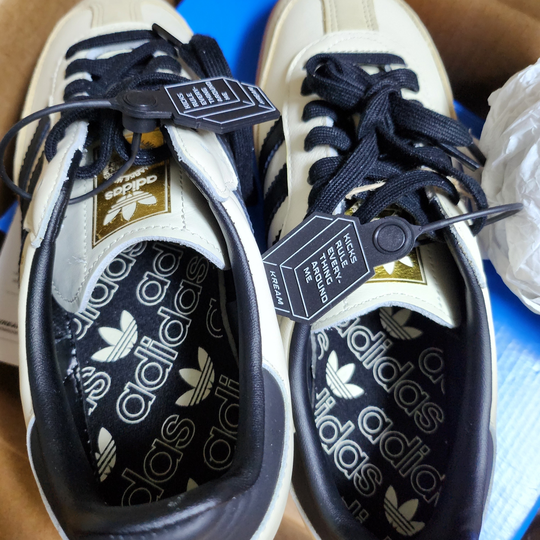 (W) Adidas Samba OG Cream White Core Black 착용 스타일 - 3