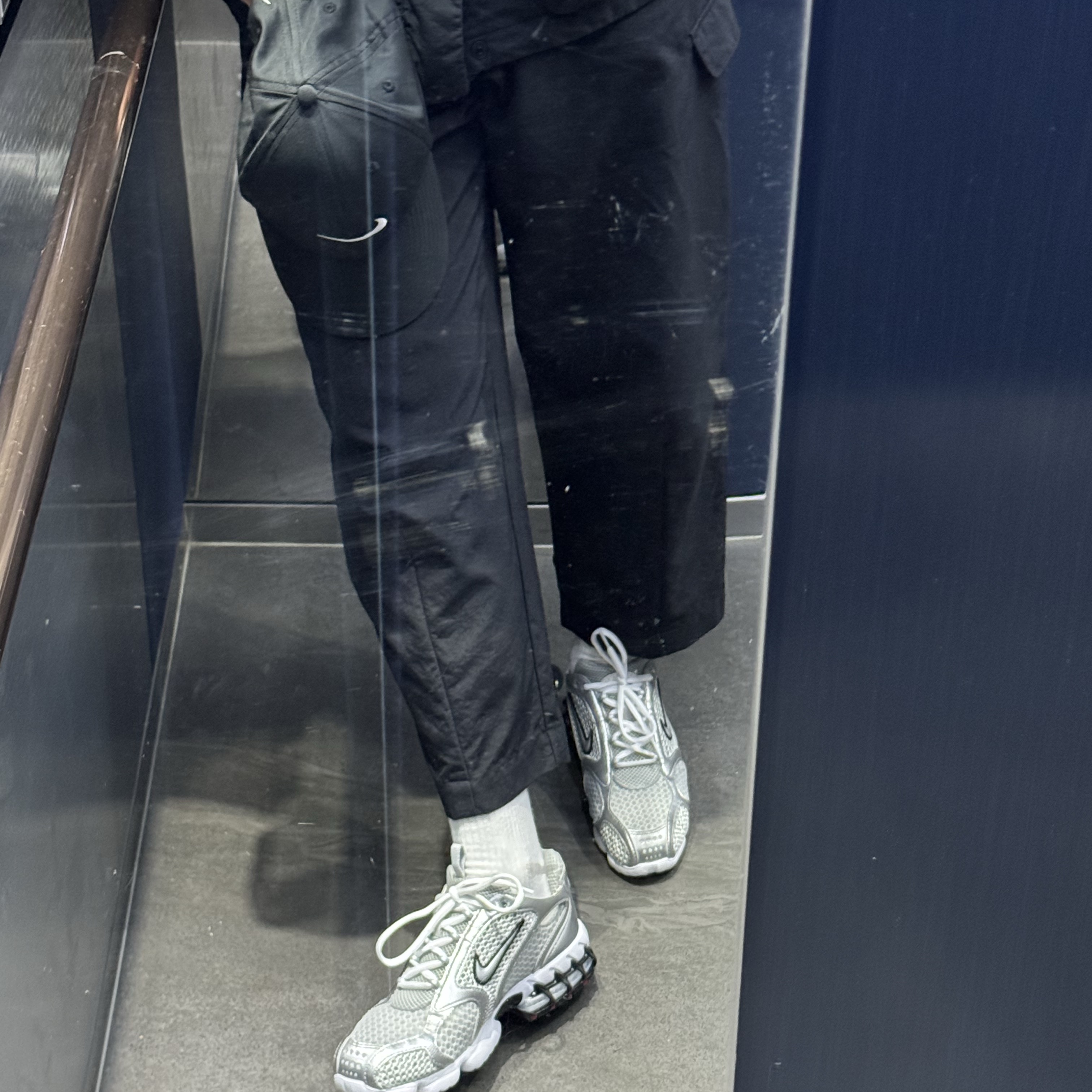 Nike Air Zoom Spiridon Cage 2 Metallic Silver 착용 스타일 - 2