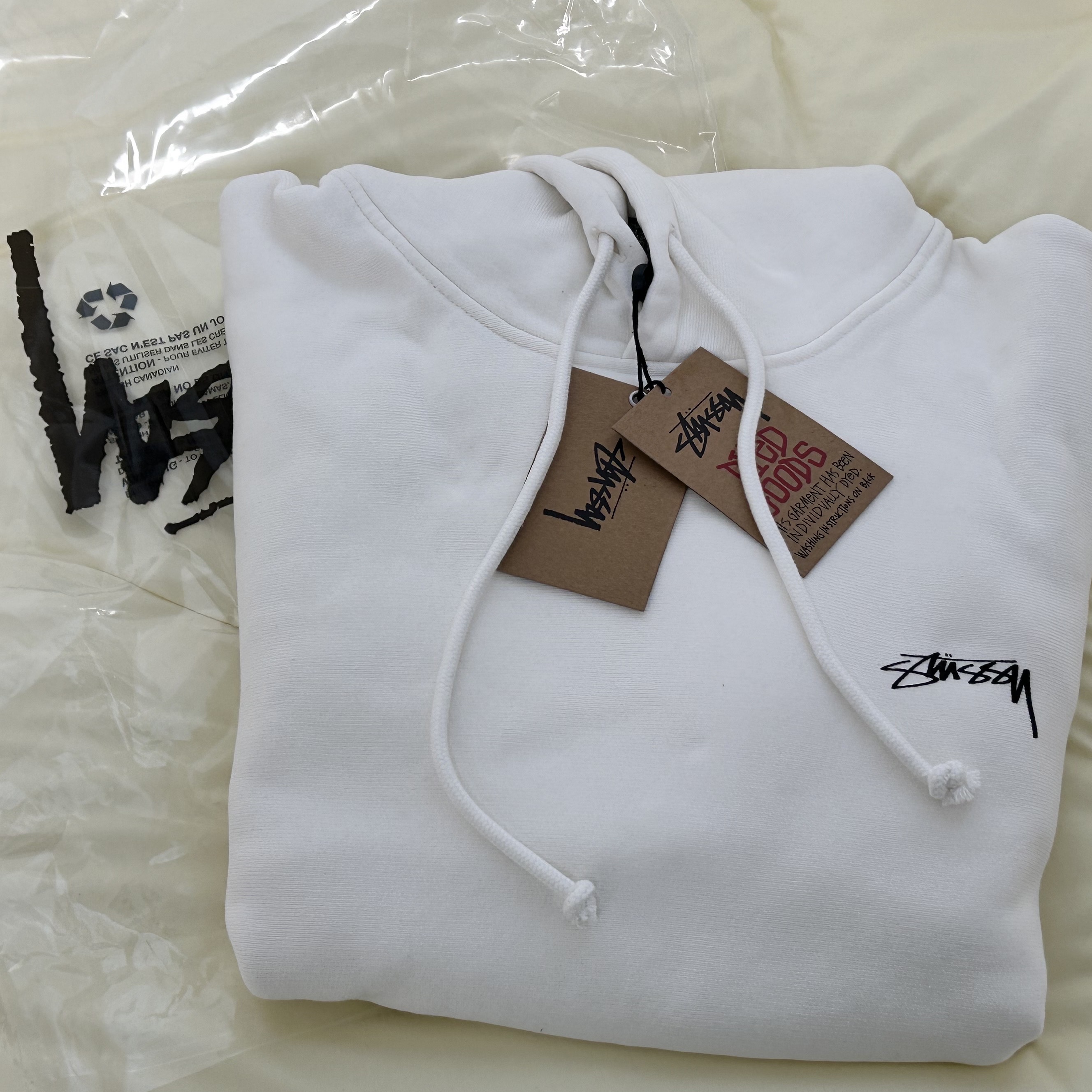 Stussy Smooth Stock Pigment Dyed Hoodie Natural 착용 스타일 - 4