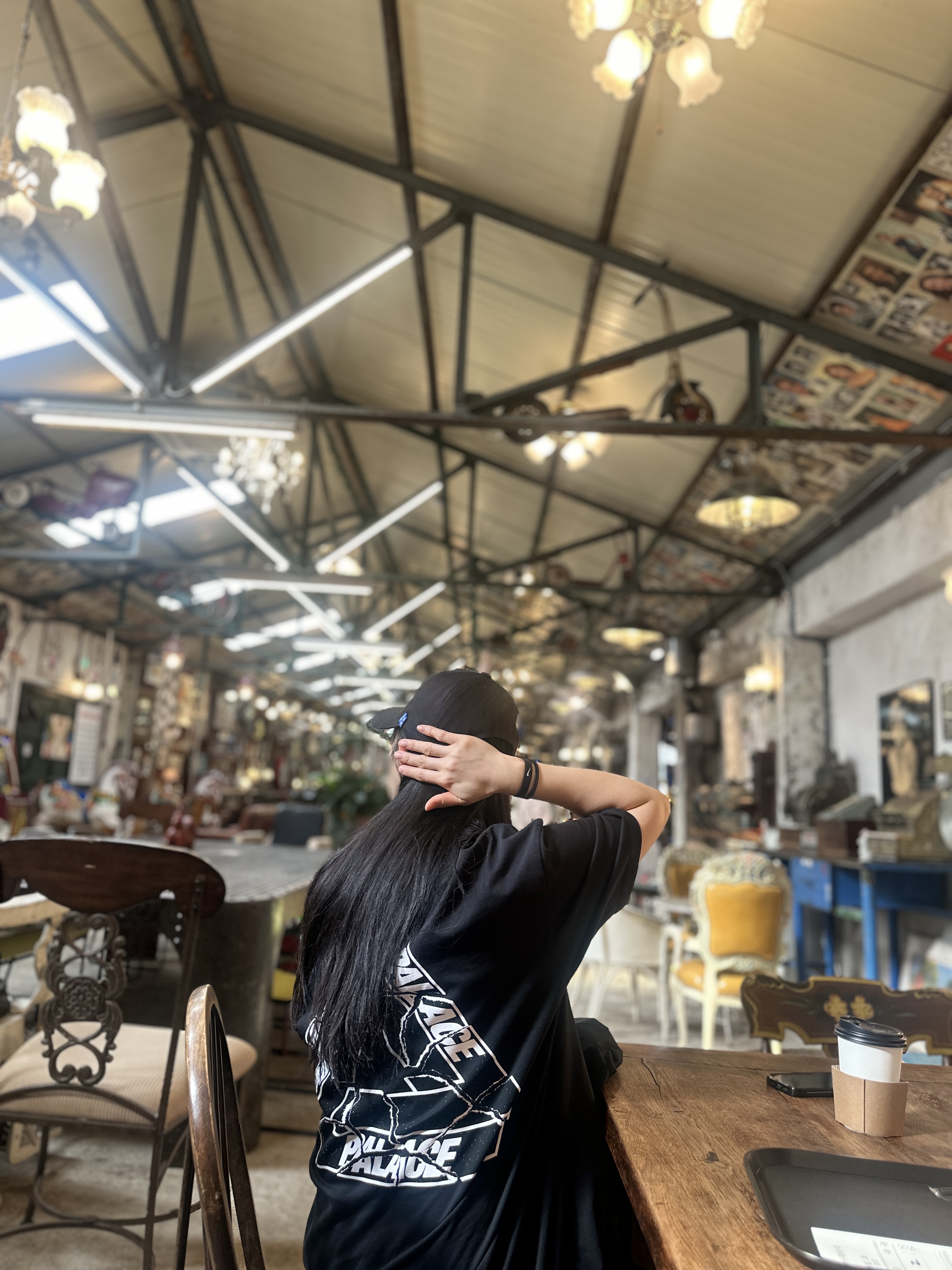 Palace Tri-Ripped T-Shirt Black - 23FW 착용 스타일