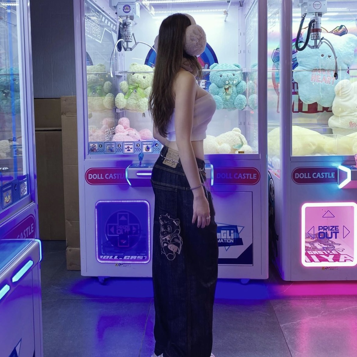 Cotchs Star Denim Pants 착용 스타일