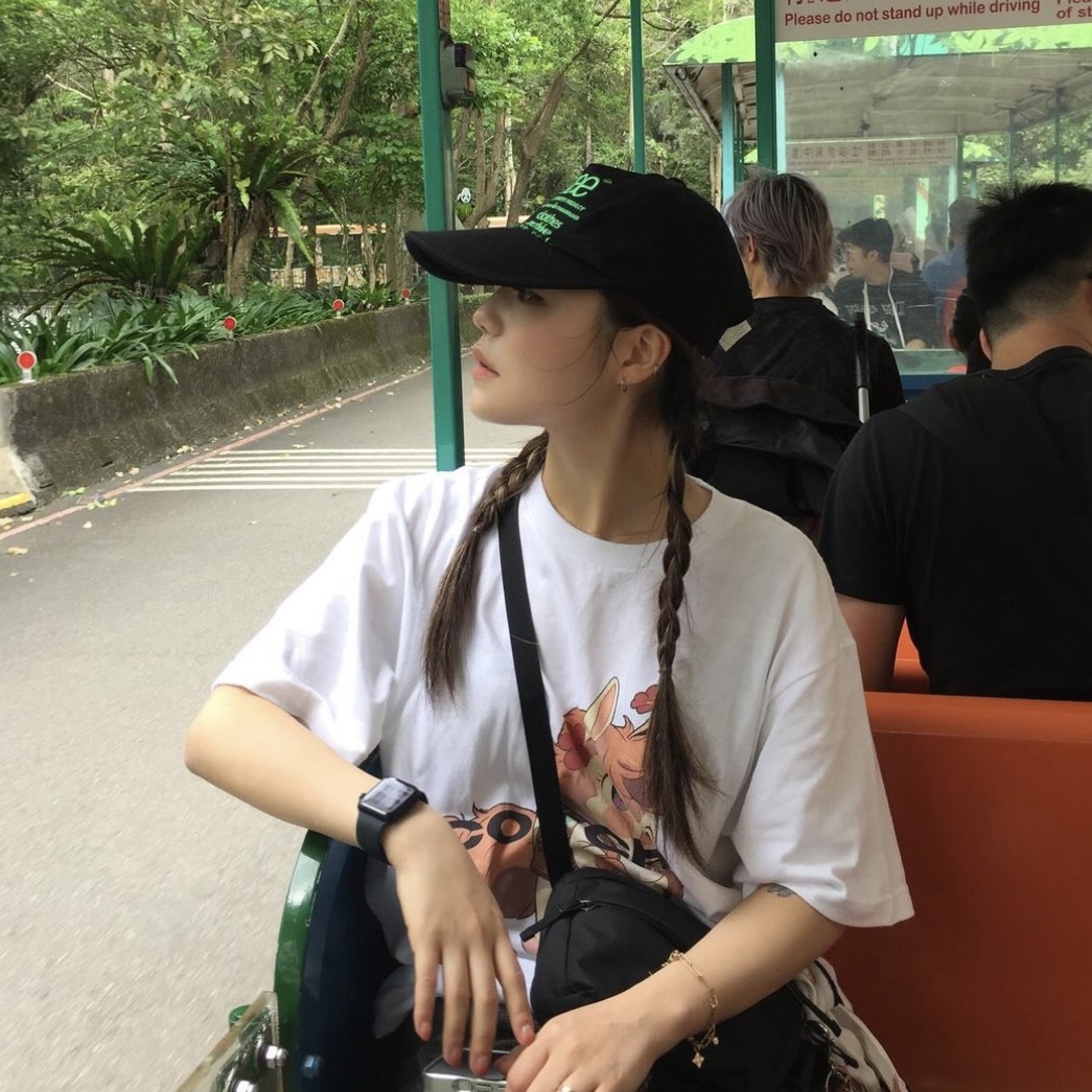 Cotchs Sunder T-Shirt White, Cotchs Sunder T-Shirt Black 착용 스타일