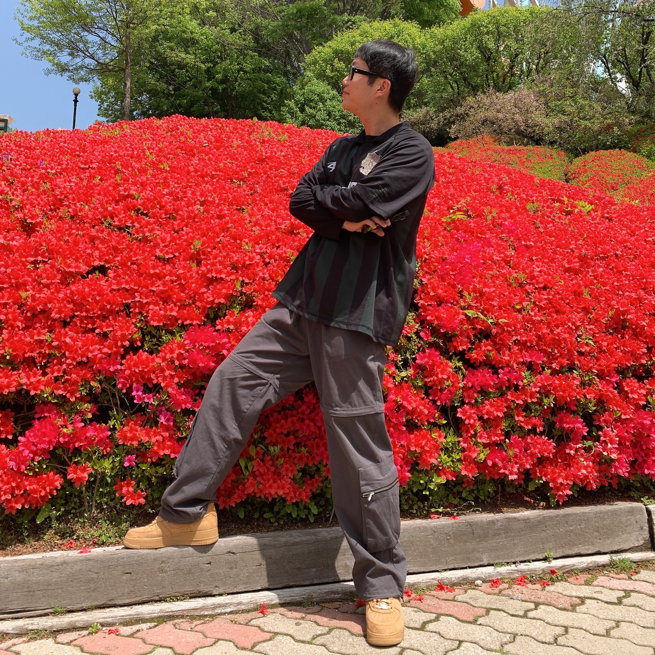 Nike x Supreme Air Force 1 Low Flax, Undermycar Wolfen Bold Stripe Football Jersey Sycamore - 23FW (The Hyundai Seoul Exclusive) 착용 스타일 - 1