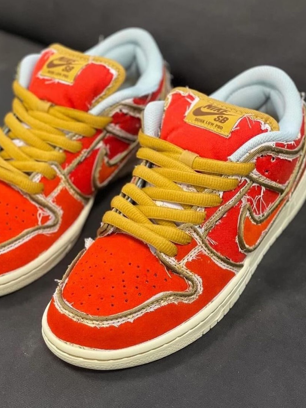 Nike SB Dunk Low Pro Premium Toile 착용 스타일 - 3