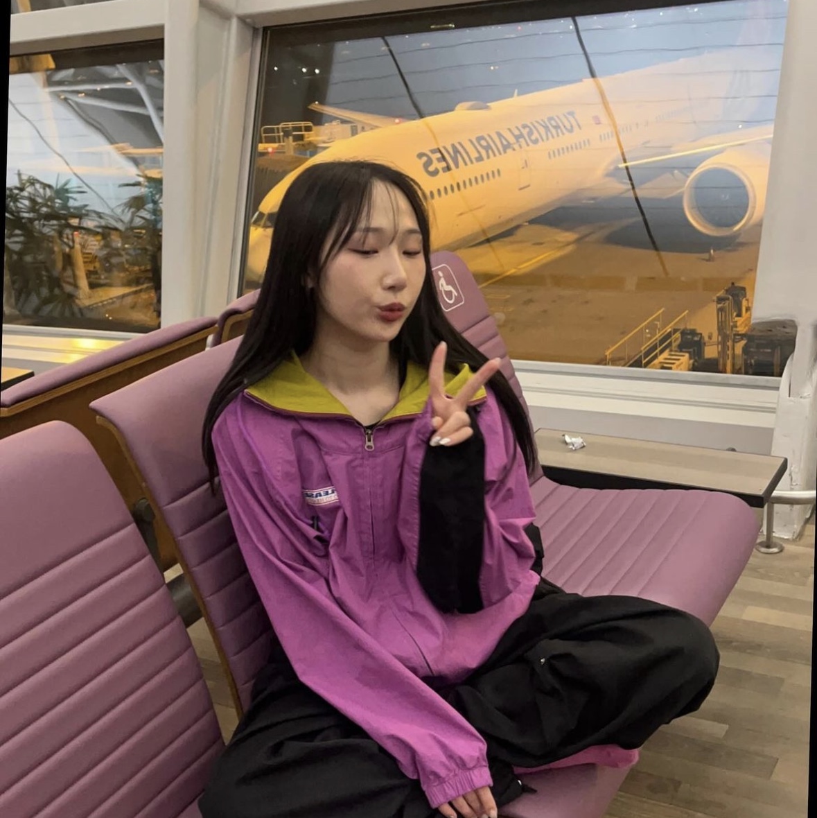 Cotchs Hitchhiker Windbreaker Magenta, Cotchs Hitchhiker Windbreaker Brown 착용 스타일
