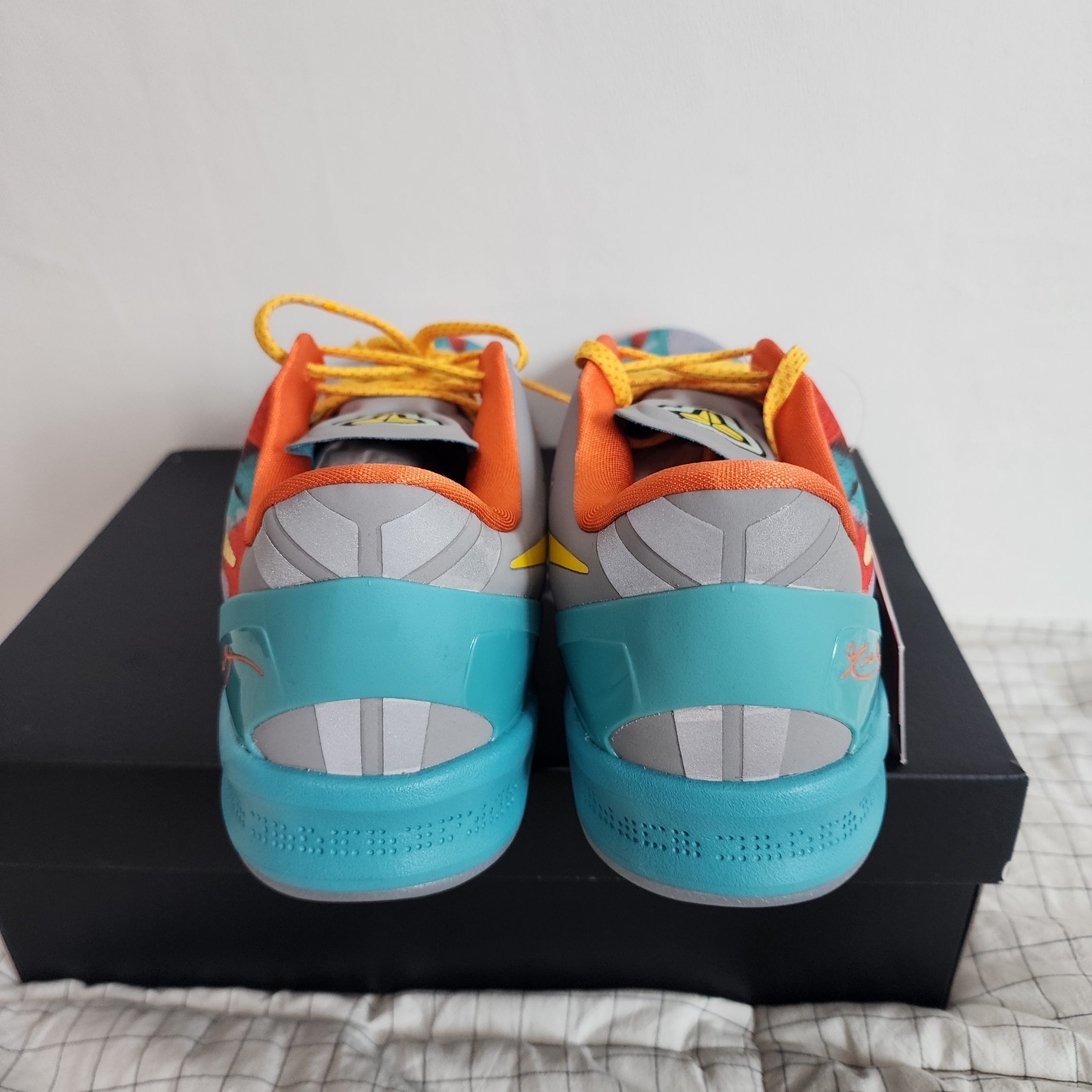Nike Kobe 8 Protro Venice Beach 착용 스타일 - 5