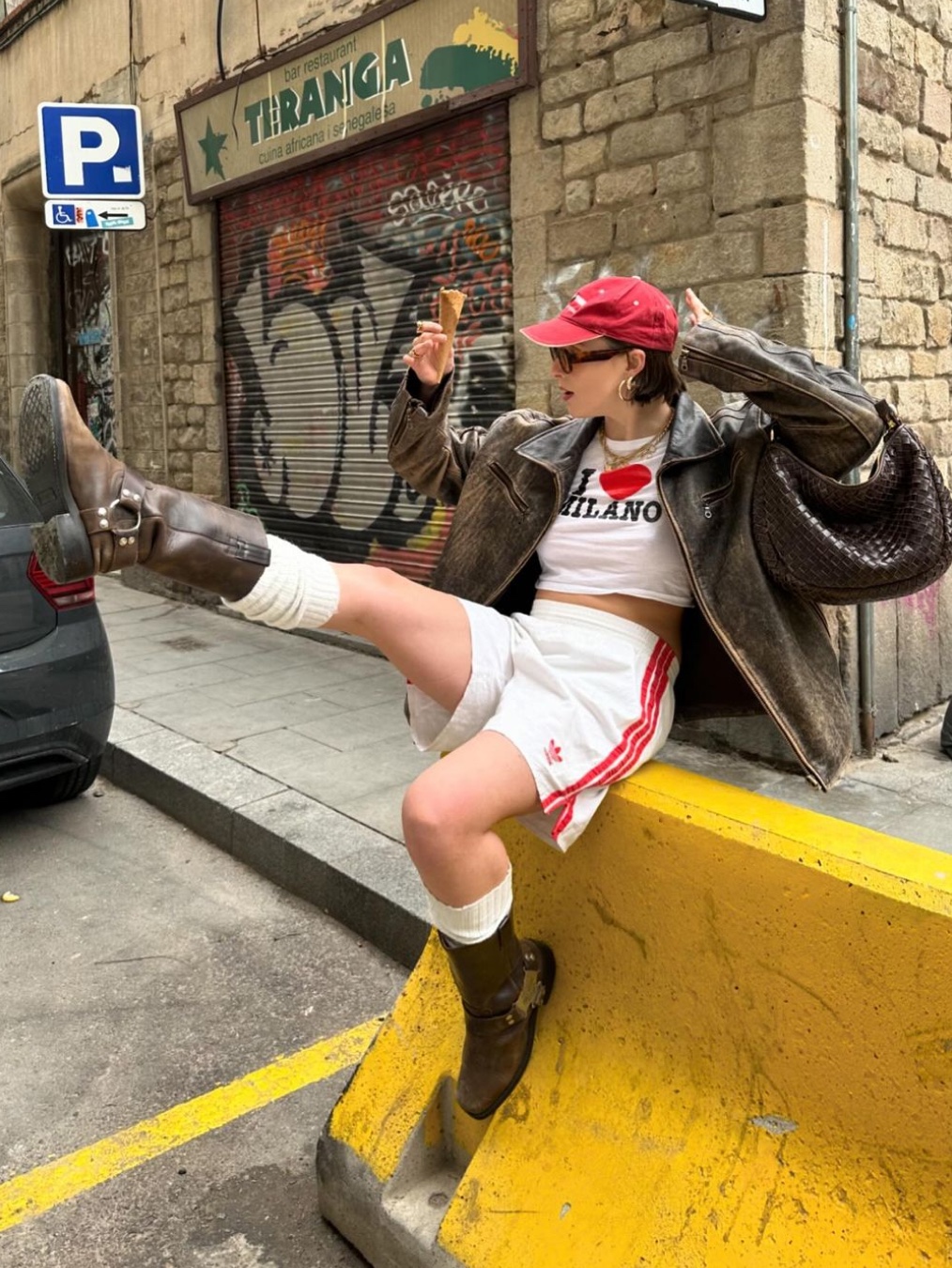 (W) Adidas x Sporty & Rich Shorts Legend Ink - KR Sizing, (W) Adidas 3-Stripes Woven Shorts Black - KR Sizing 착용 스타일 - 3